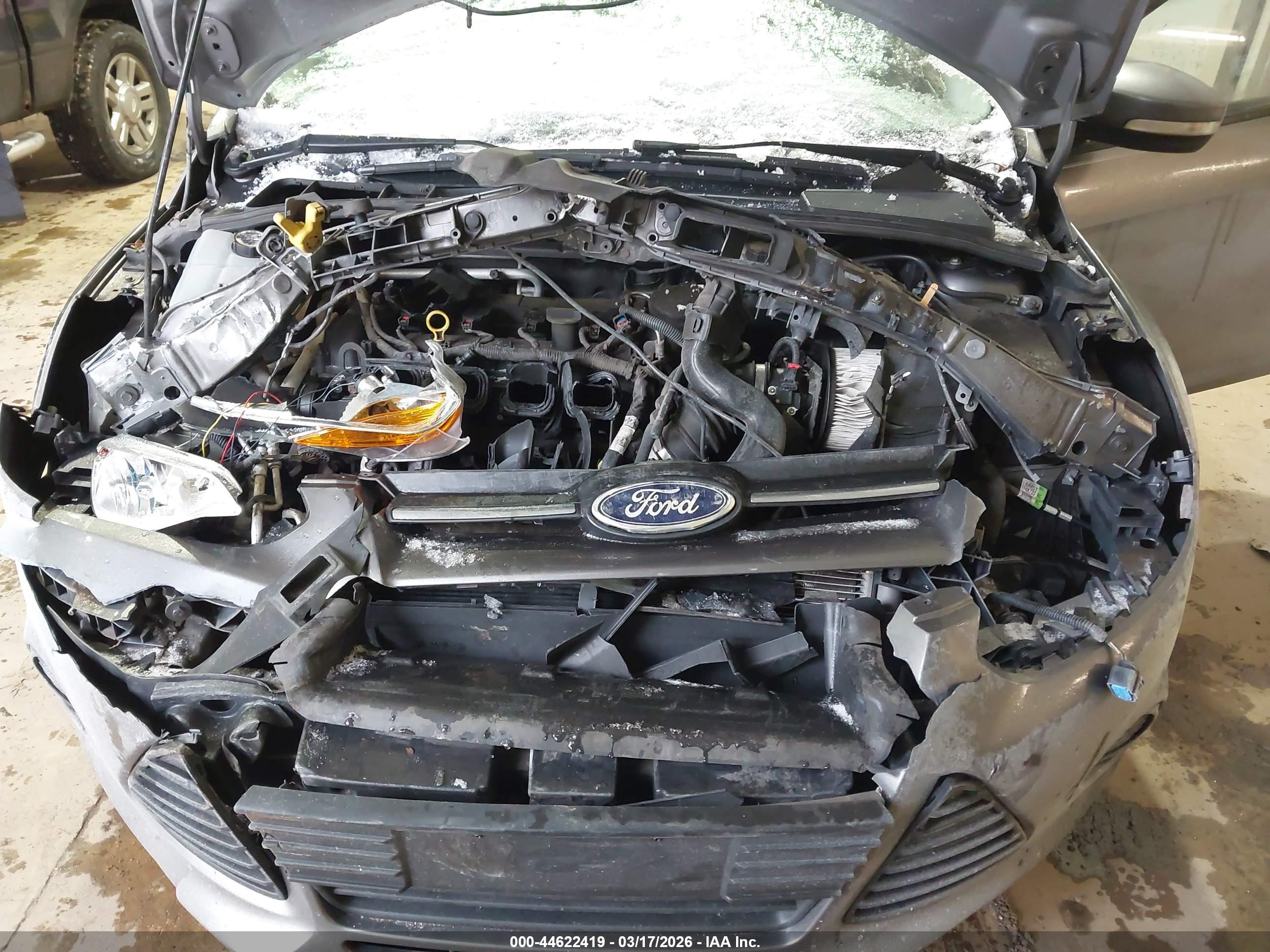 FORD FOCUS image 10