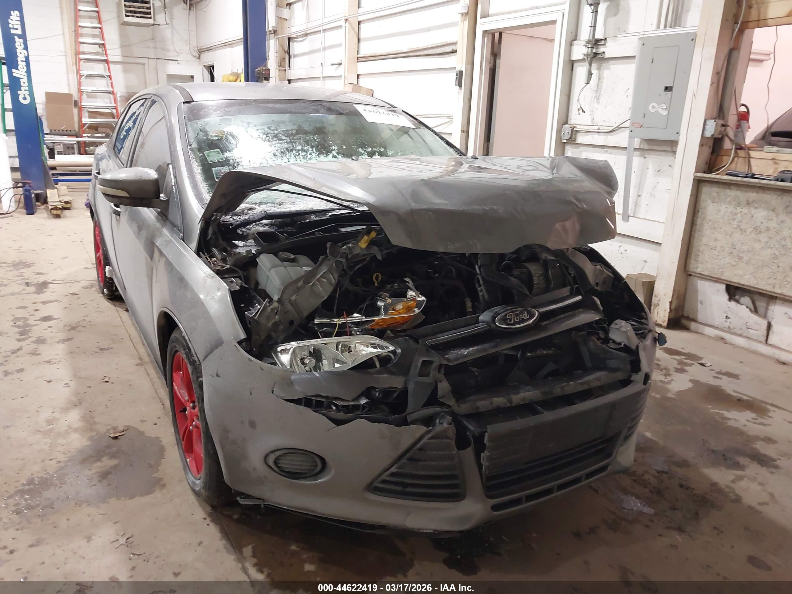 FORD FOCUS image 6