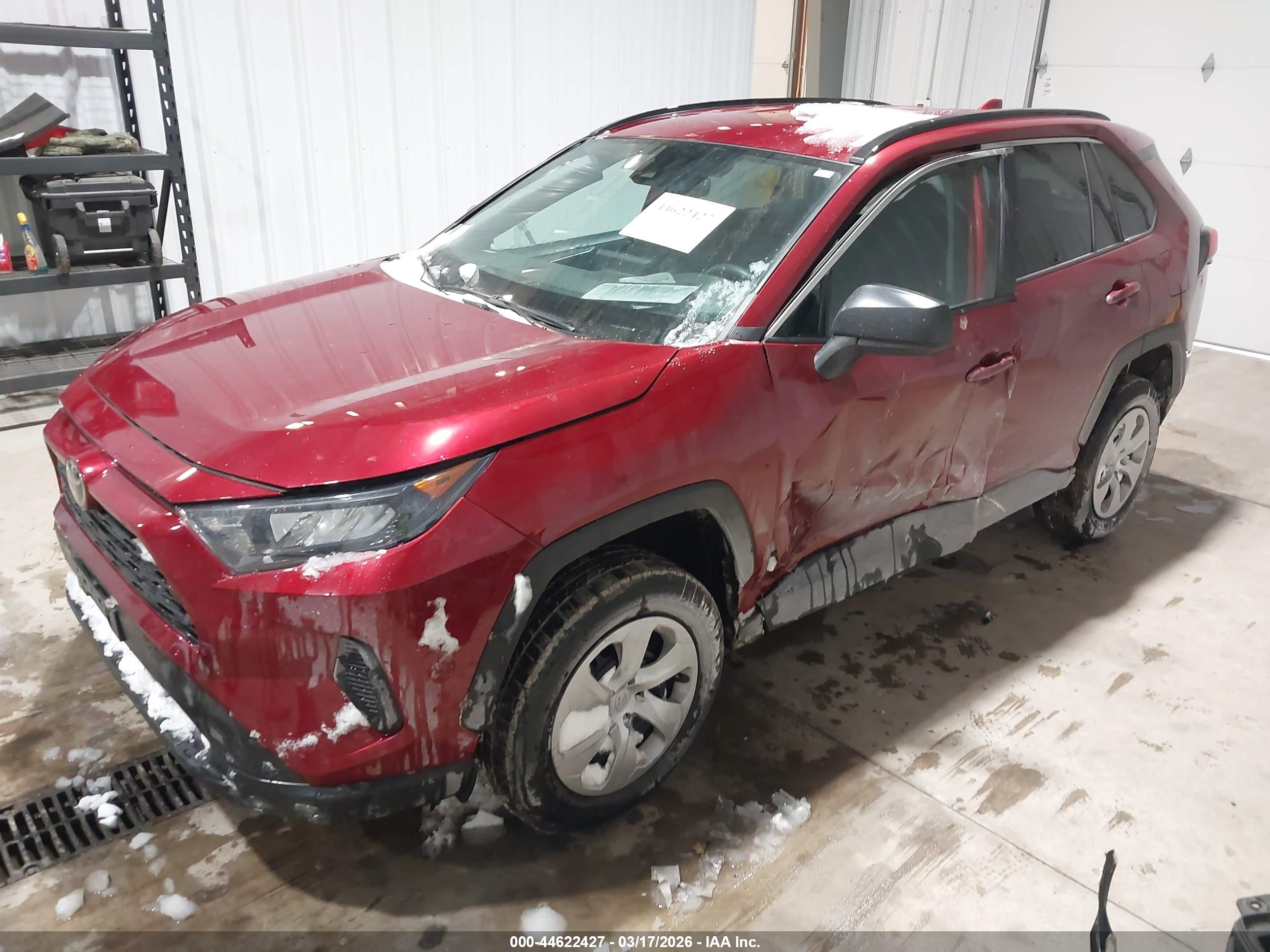 TOYOTA RAV4 image 2