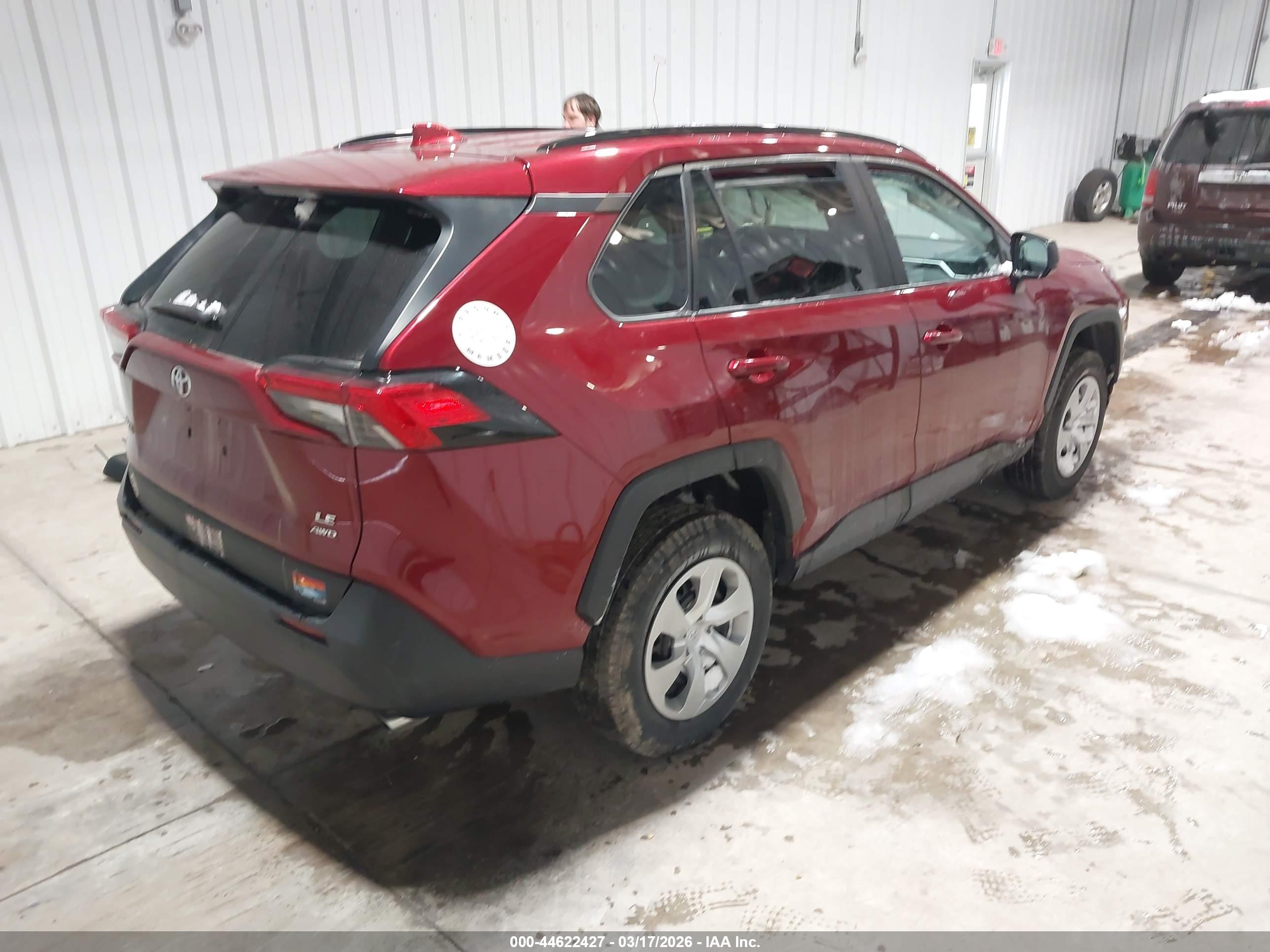 TOYOTA RAV4 image 4