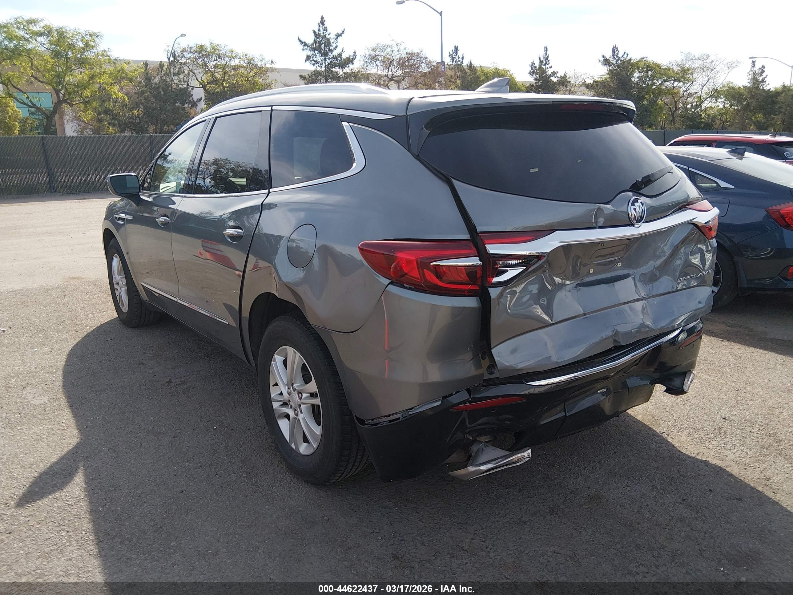 BUICK ENCLAVE image 3