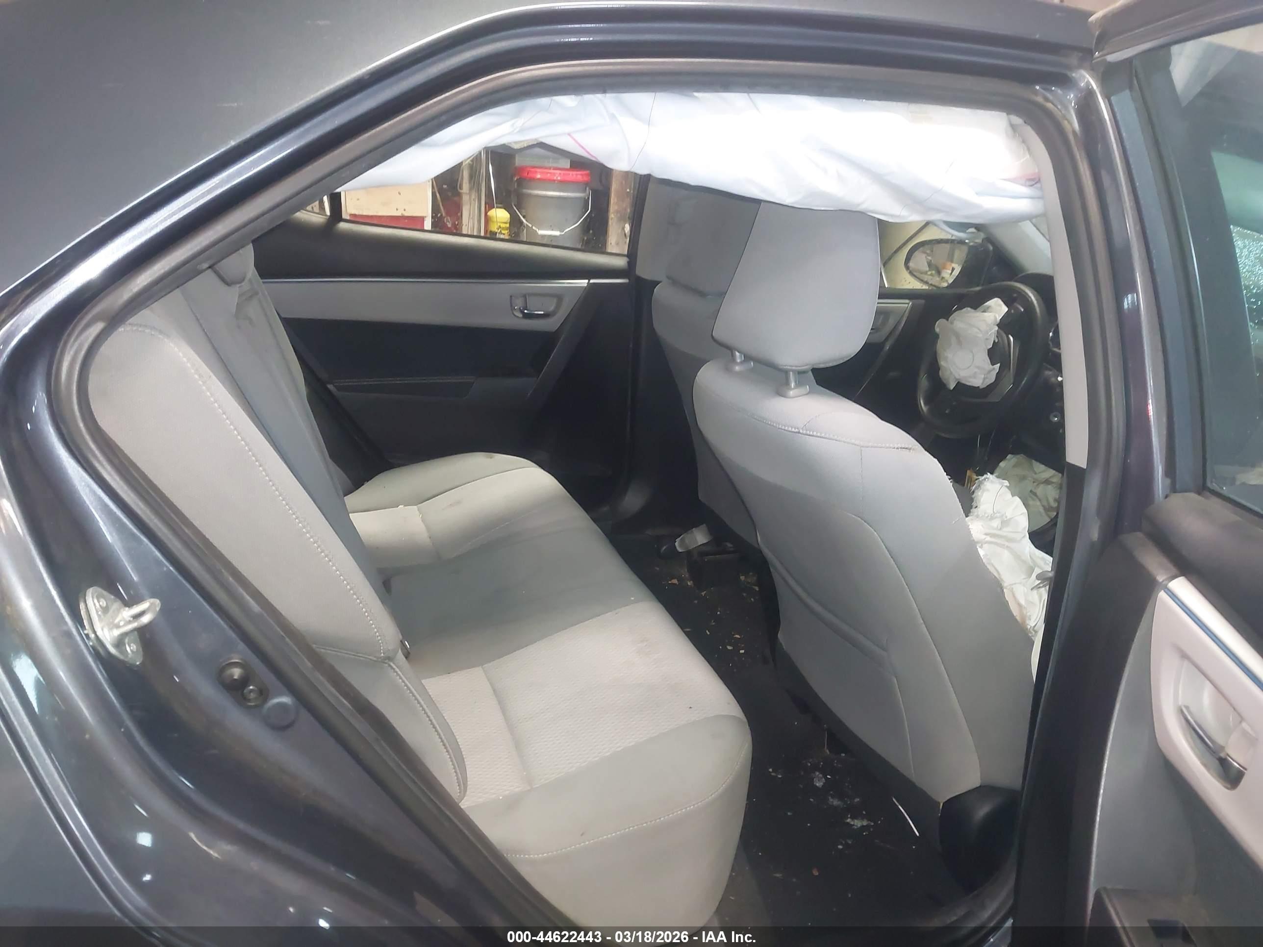 TOYOTA COROLLA image 8