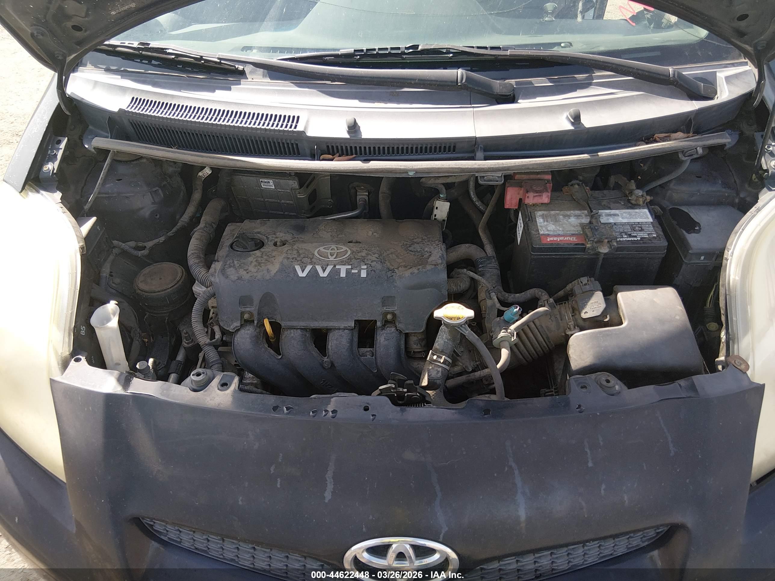 TOYOTA YARIS image 10