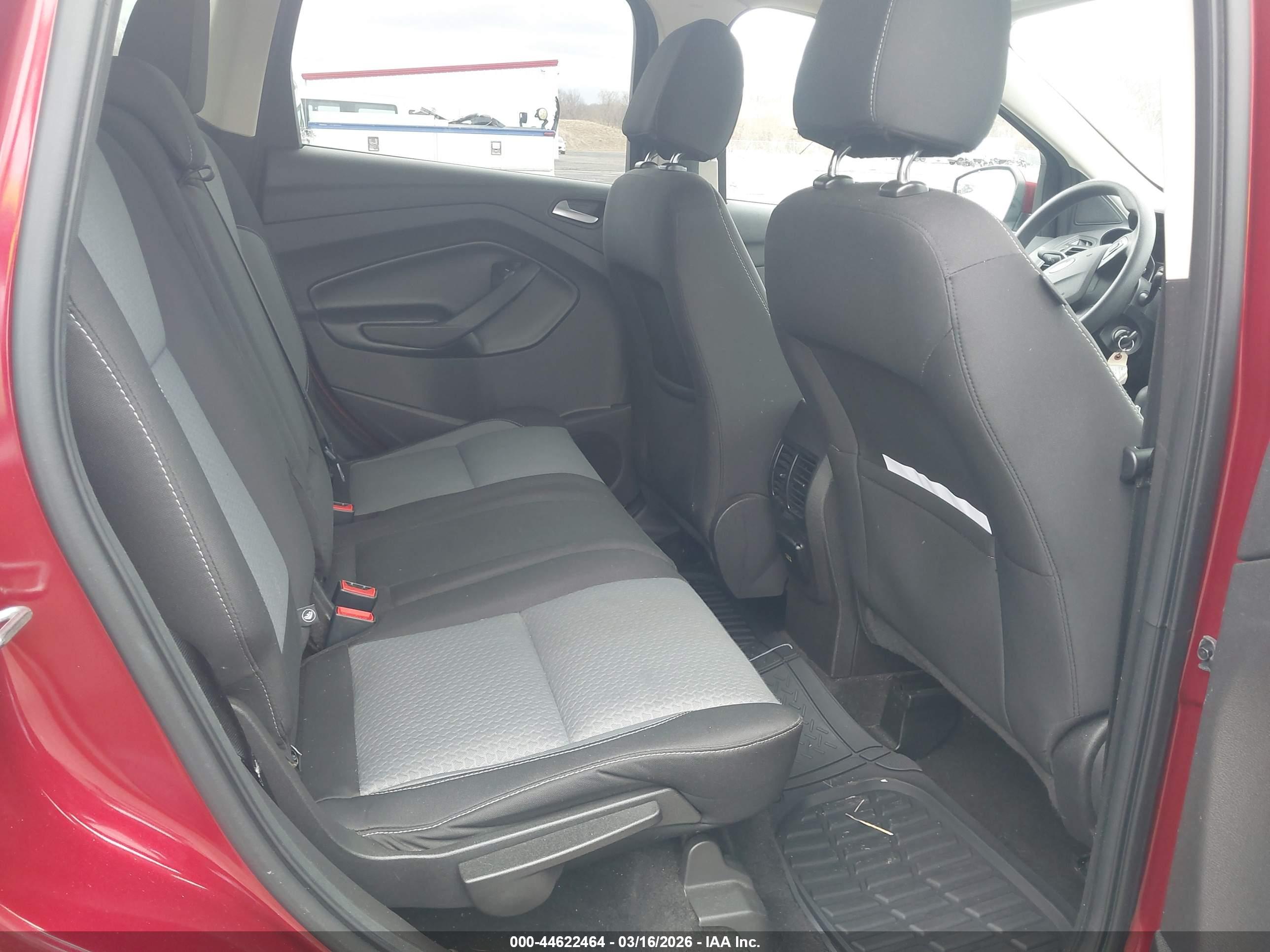 FORD ESCAPE image 8