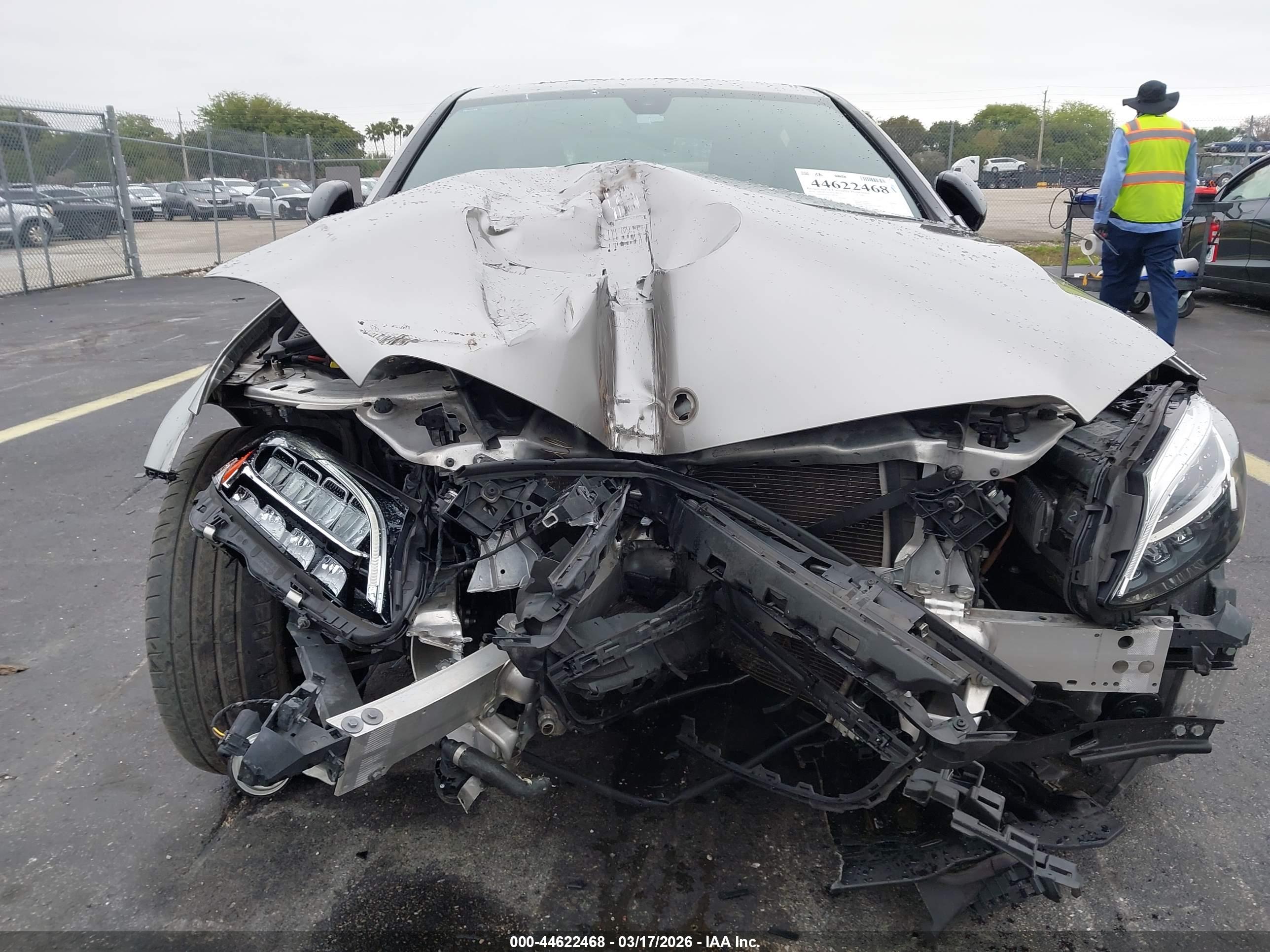 MERCEDES-BENZ C image 6