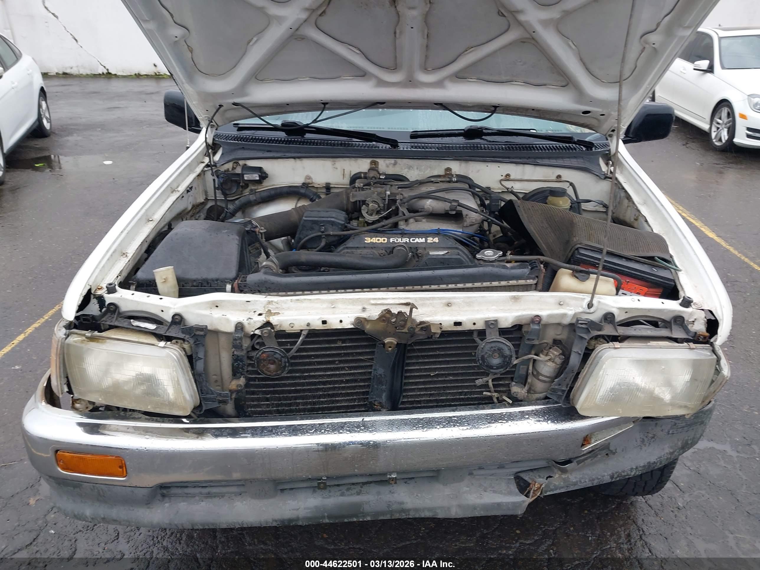 TOYOTA T100 image 10