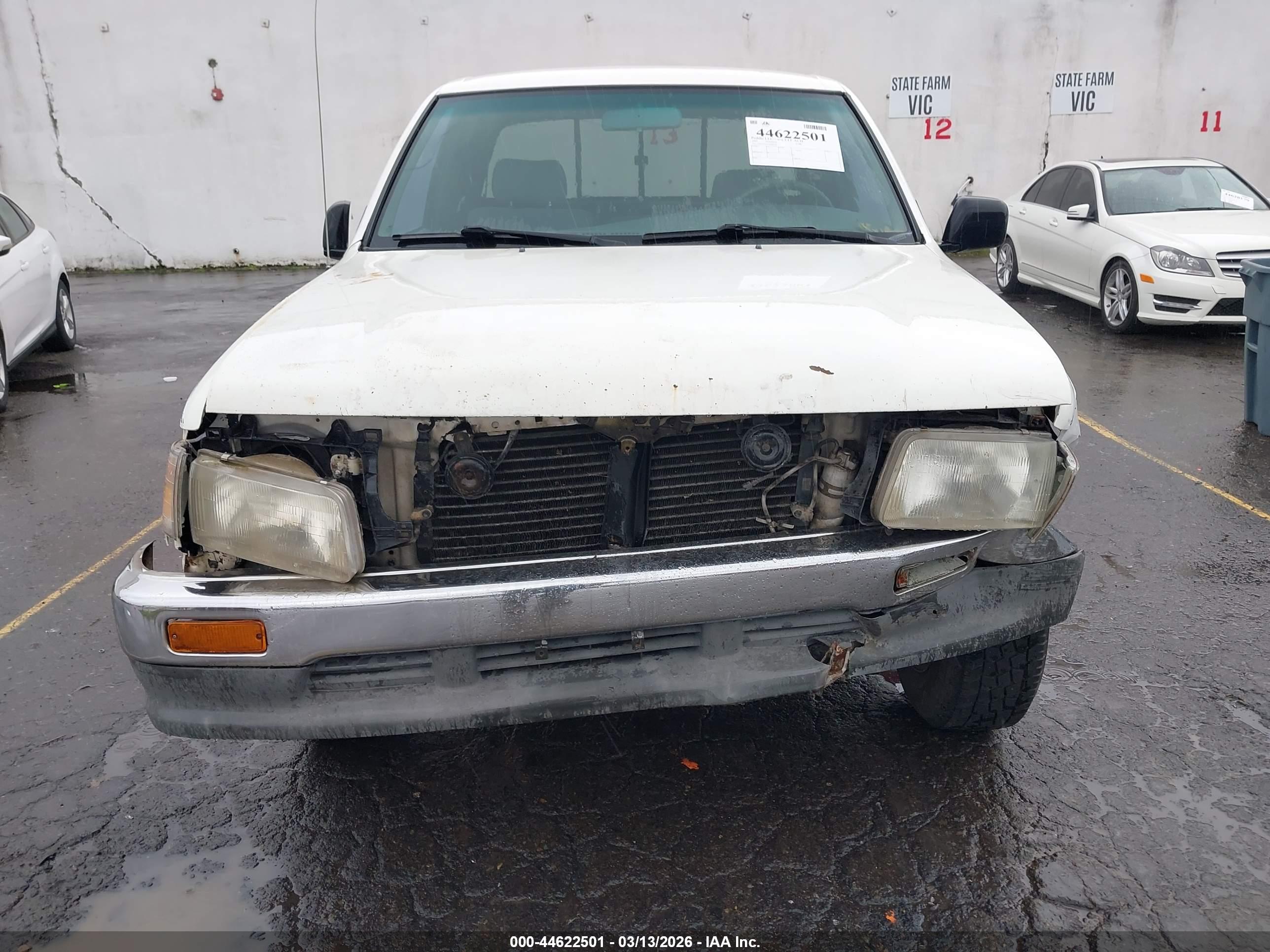 TOYOTA T100 image 6