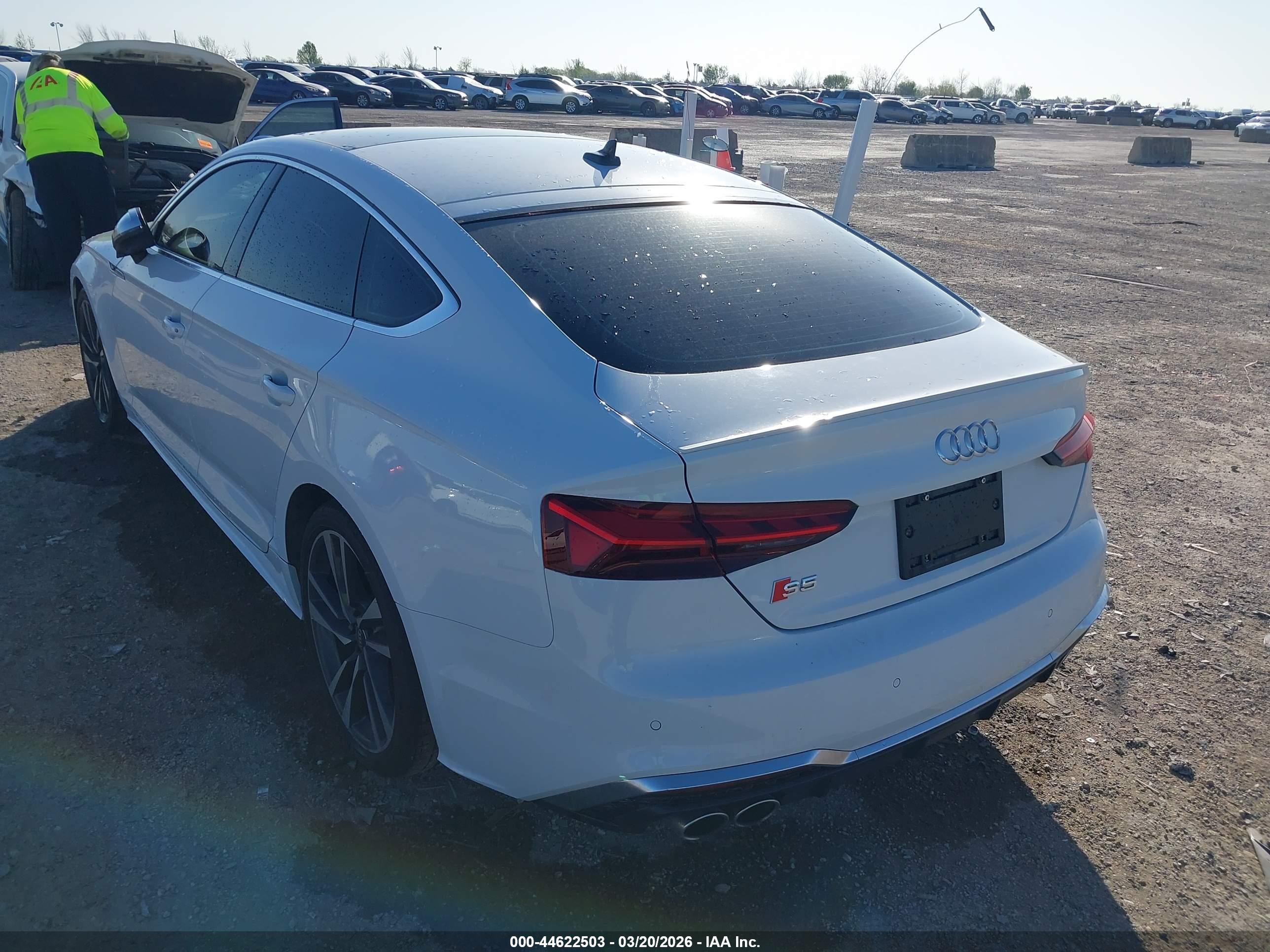 AUDI S5 image 3