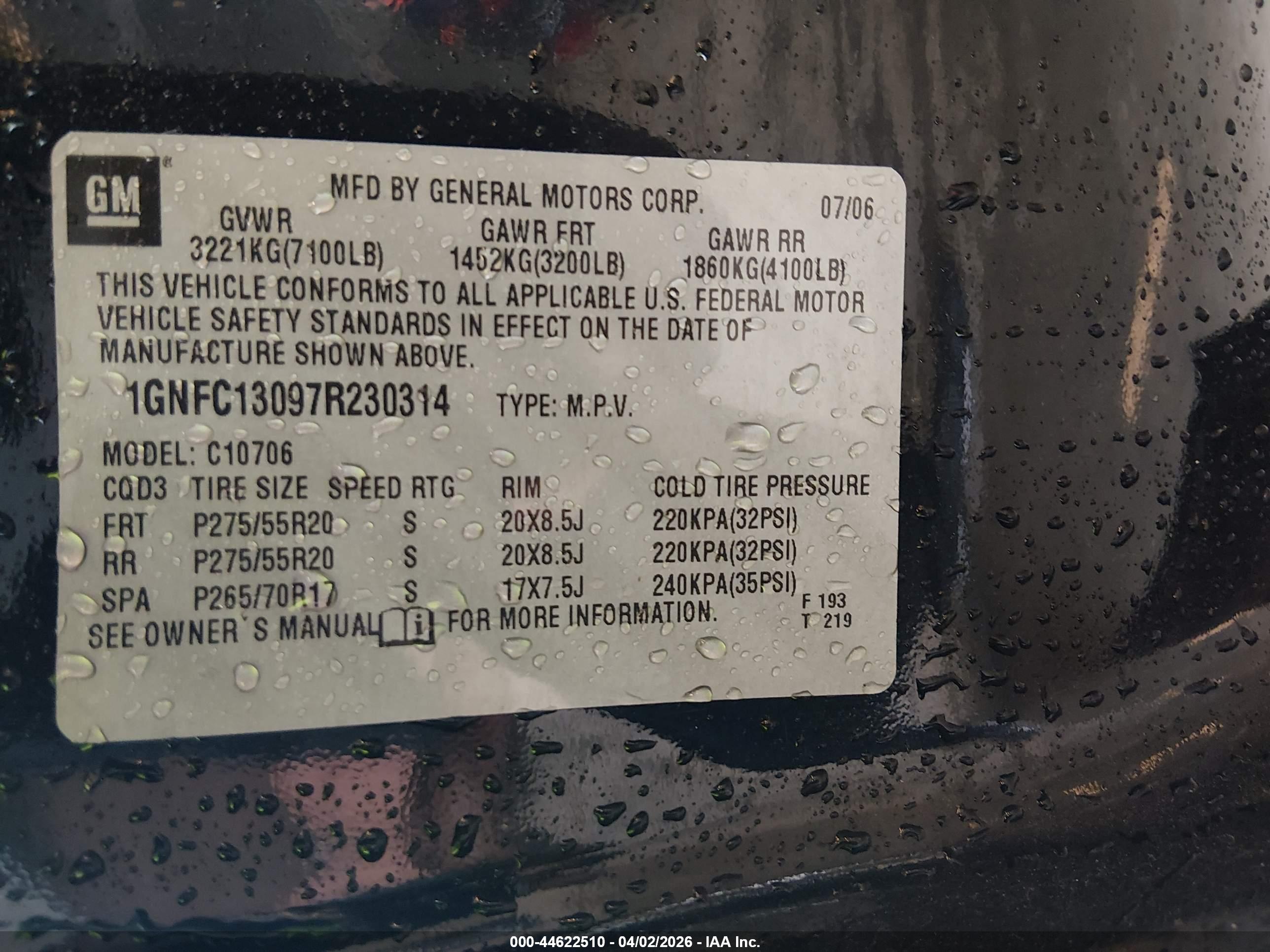CHEVROLET TAHOE image 9