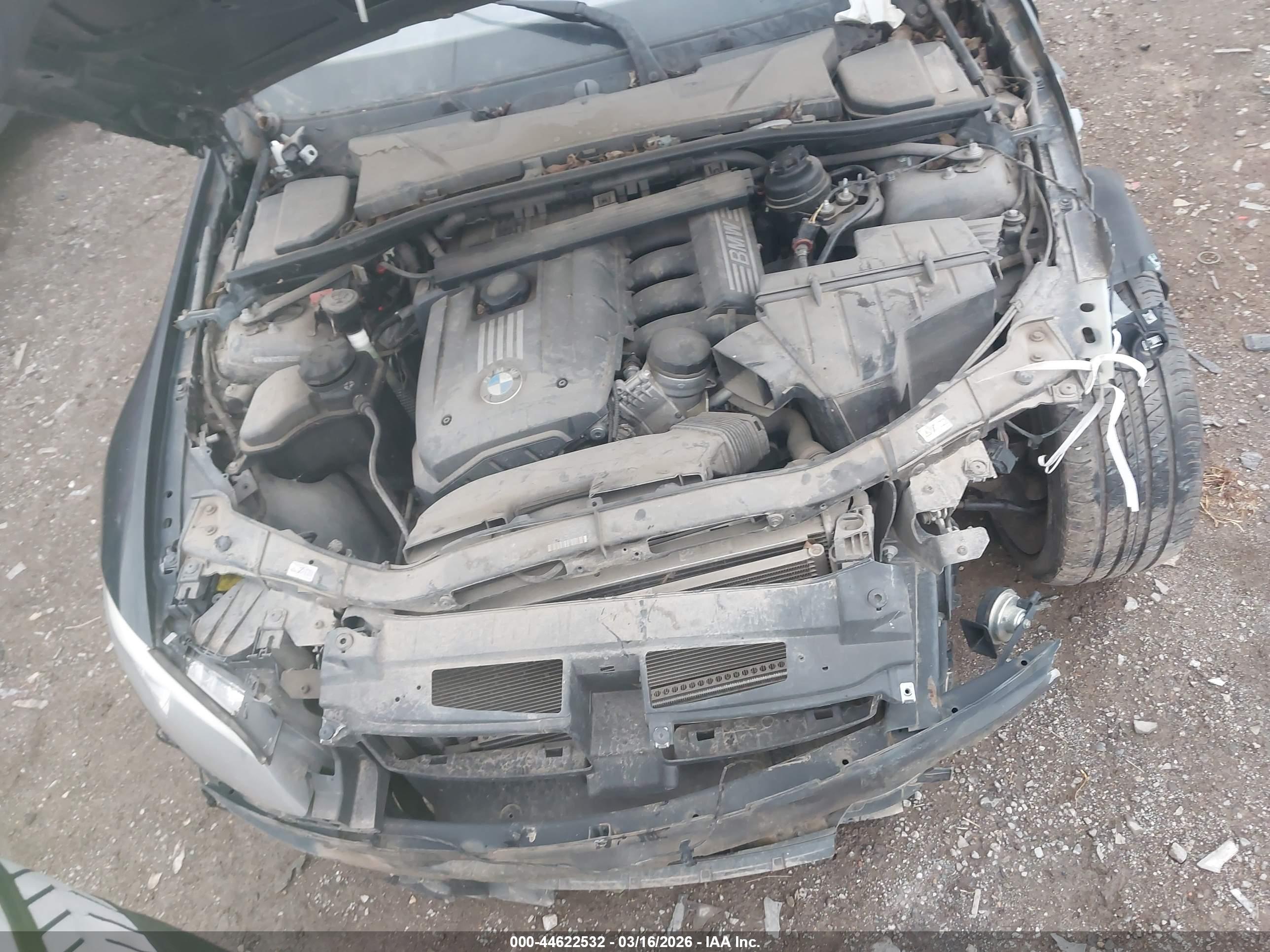BMW 328I image 10