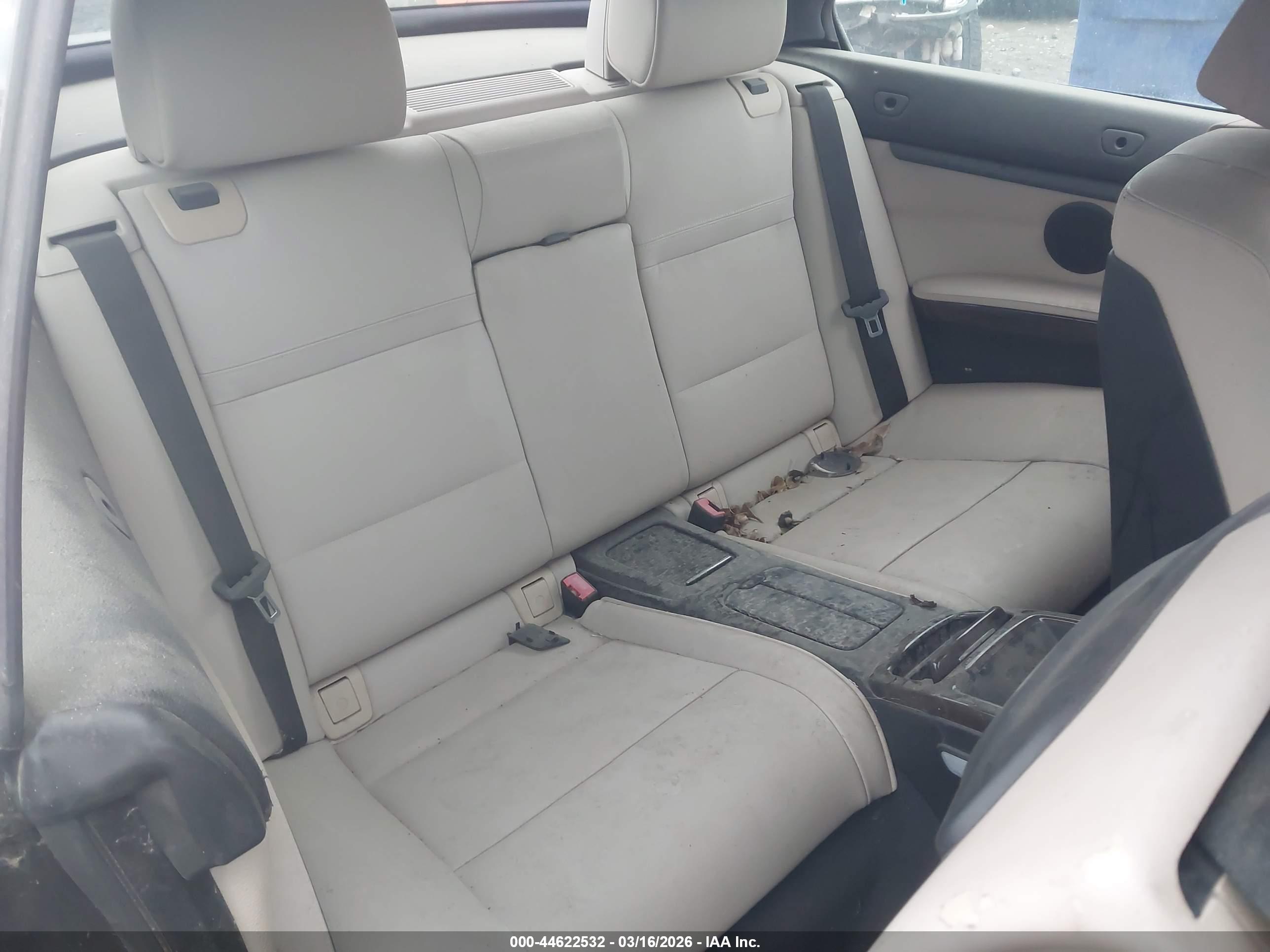 BMW 328I image 8