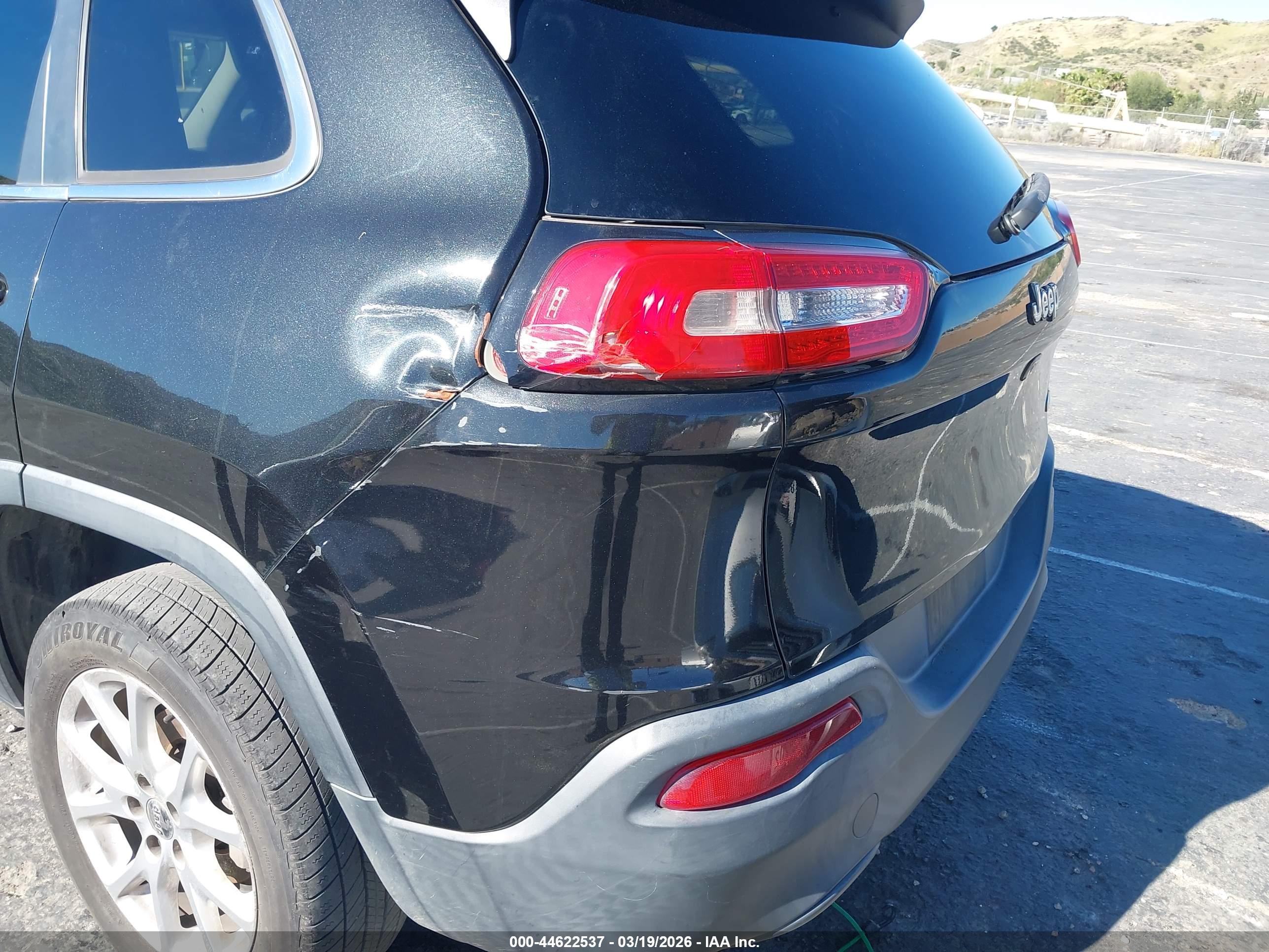 JEEP CHEROKEE image 6