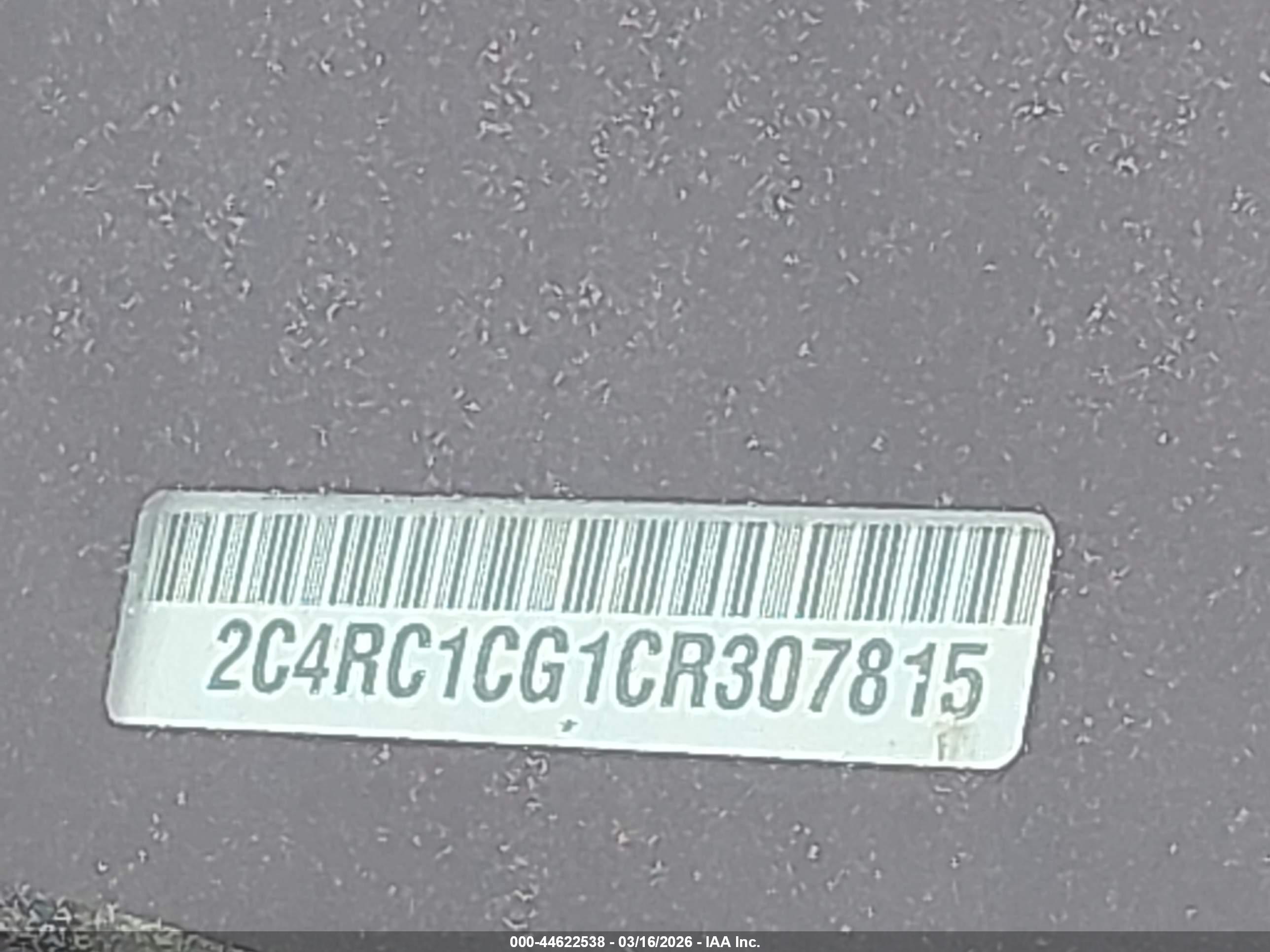 CHRYSLER TOWN image 9