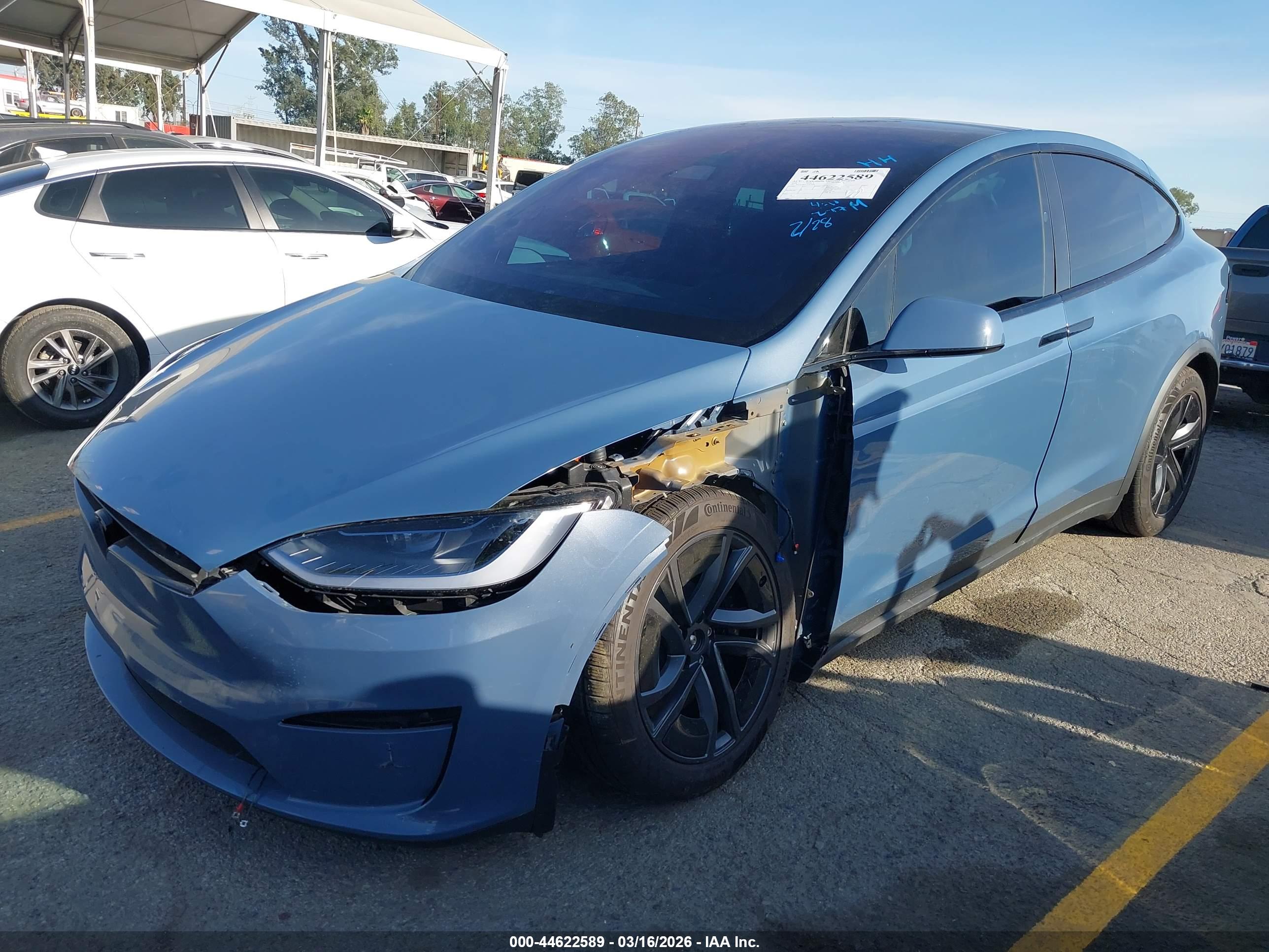 TESLA MODEL image 2