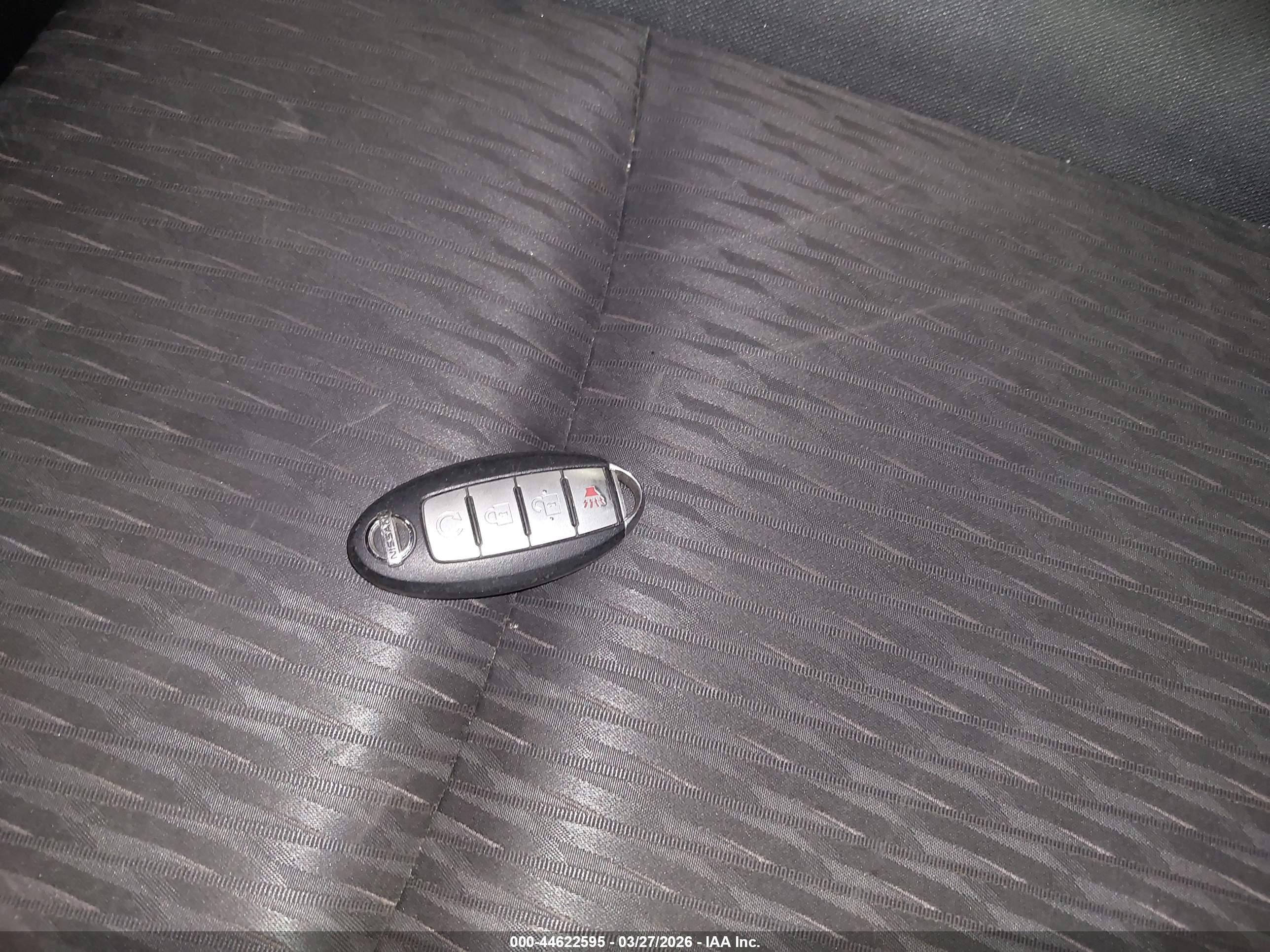 NISSAN ROGUE image 11