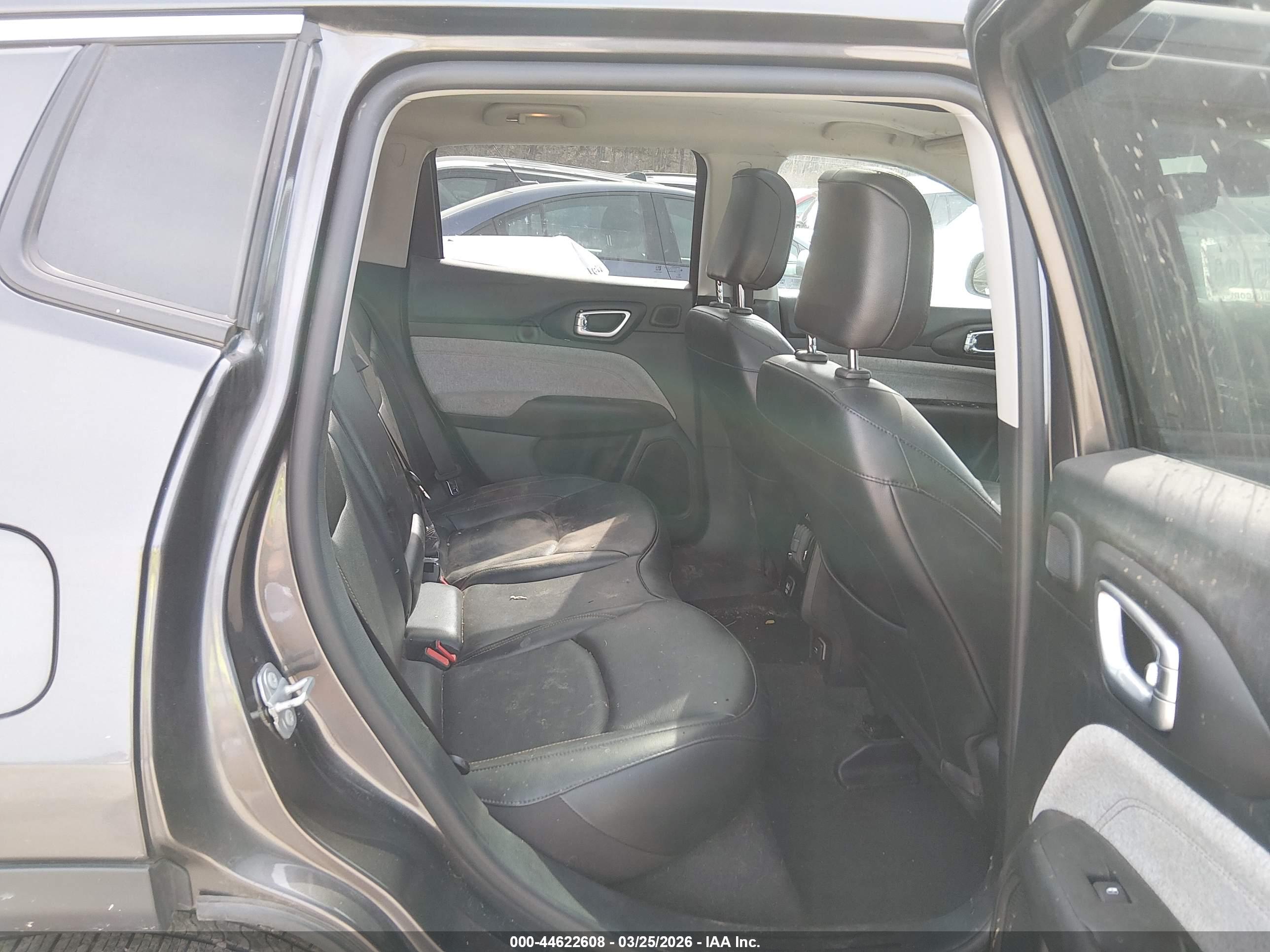 JEEP COMPASS image 8