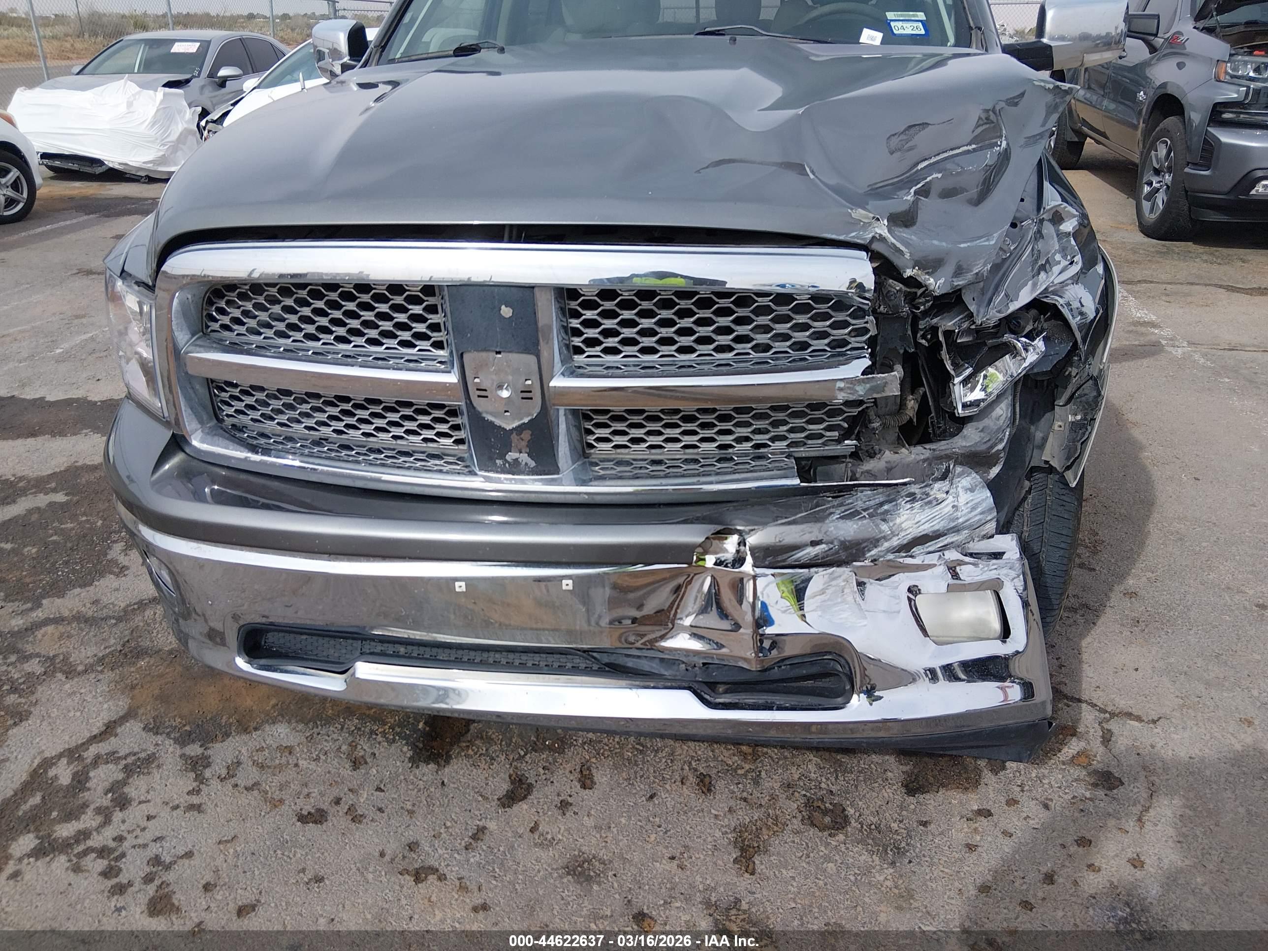 DODGE RAM image 6