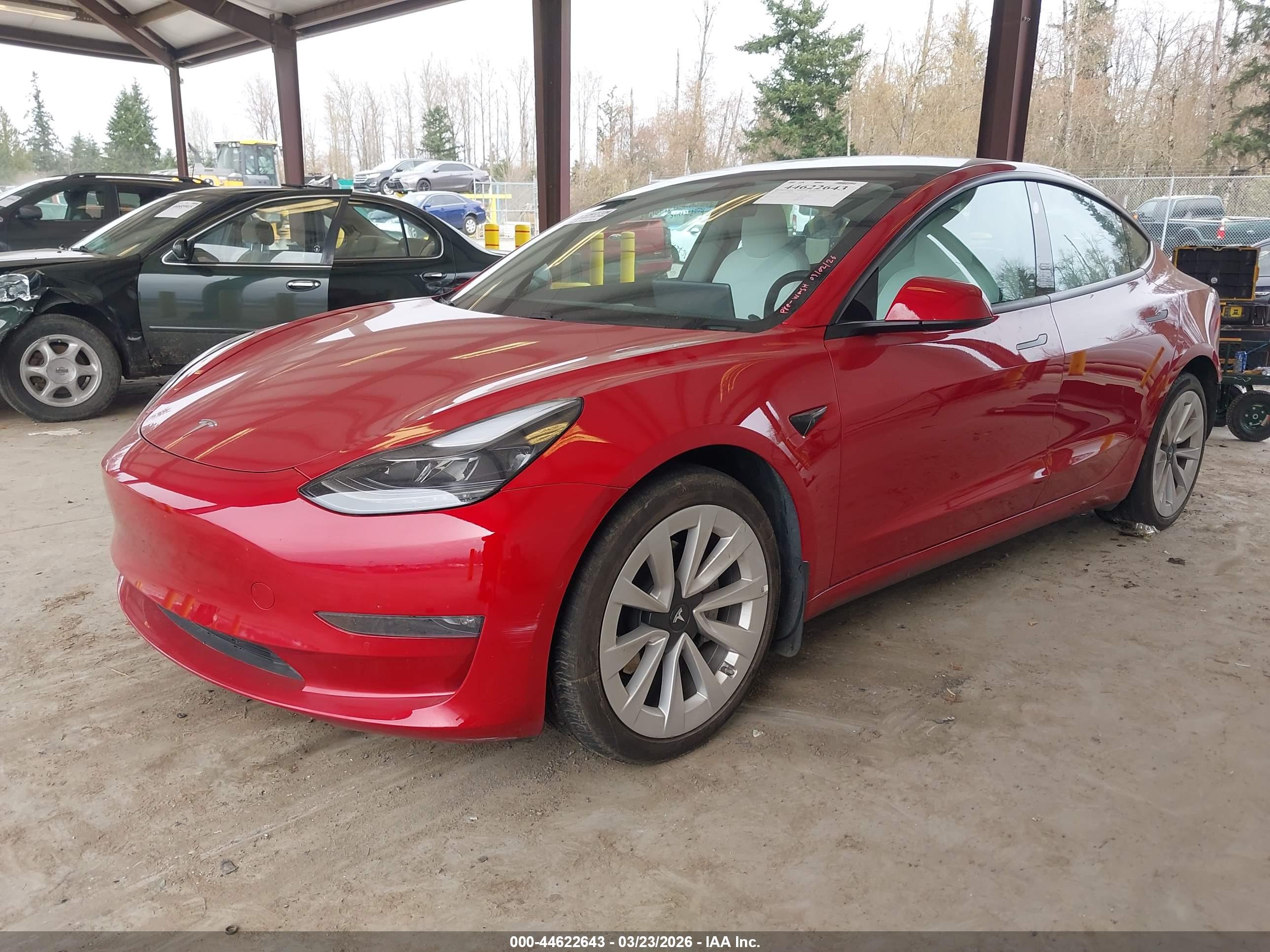 TESLA MODEL image 2
