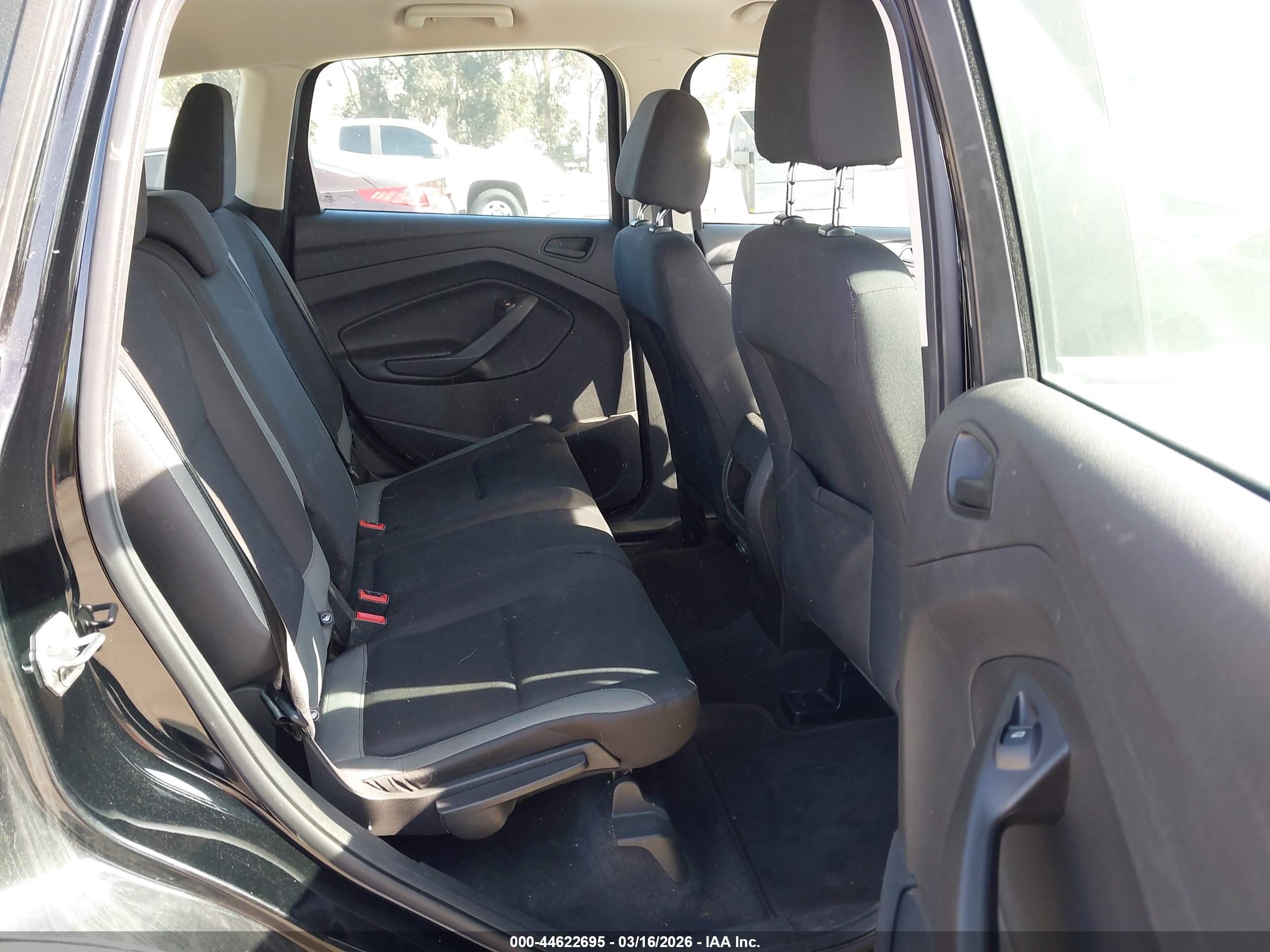 FORD ESCAPE image 8