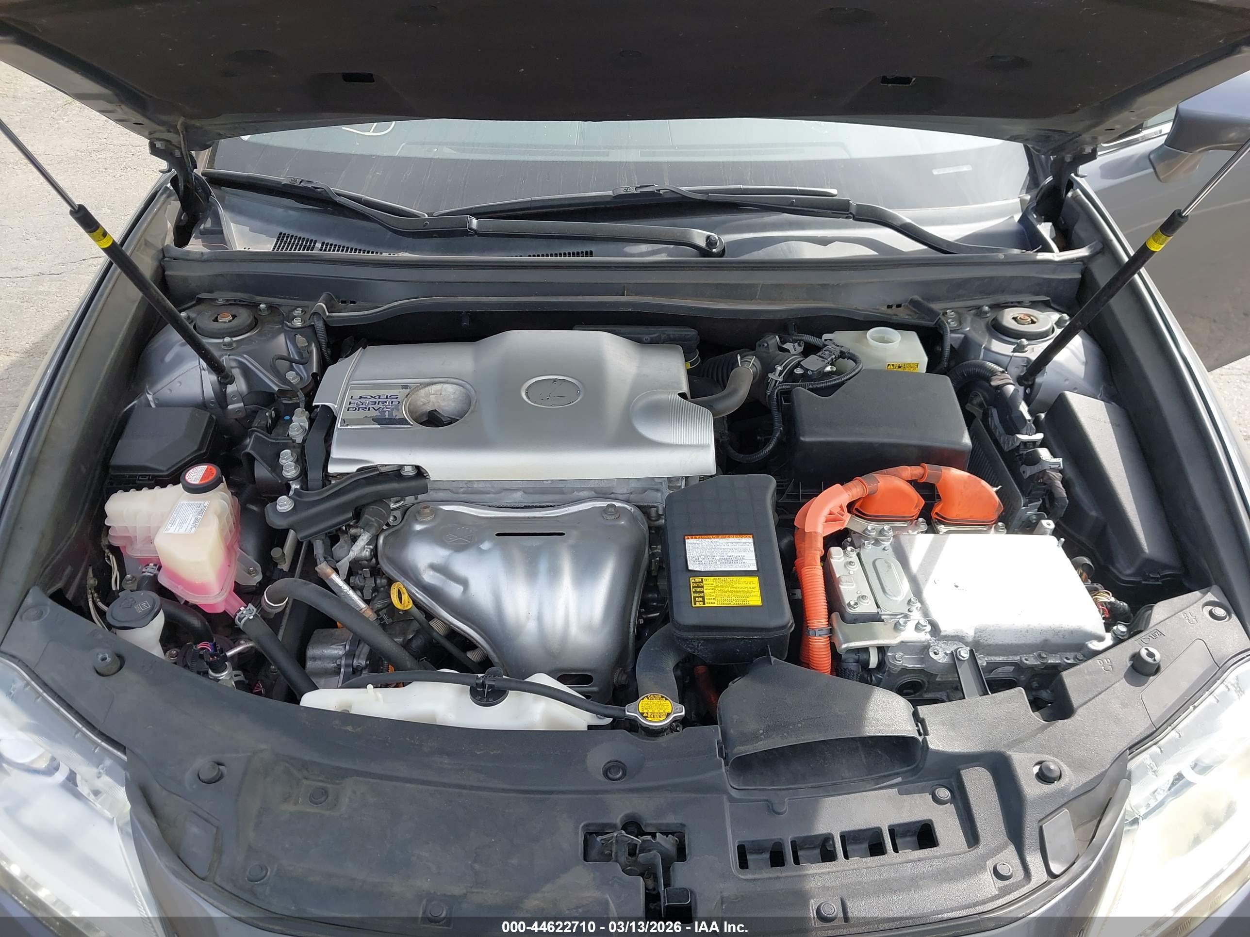 LEXUS ES image 10