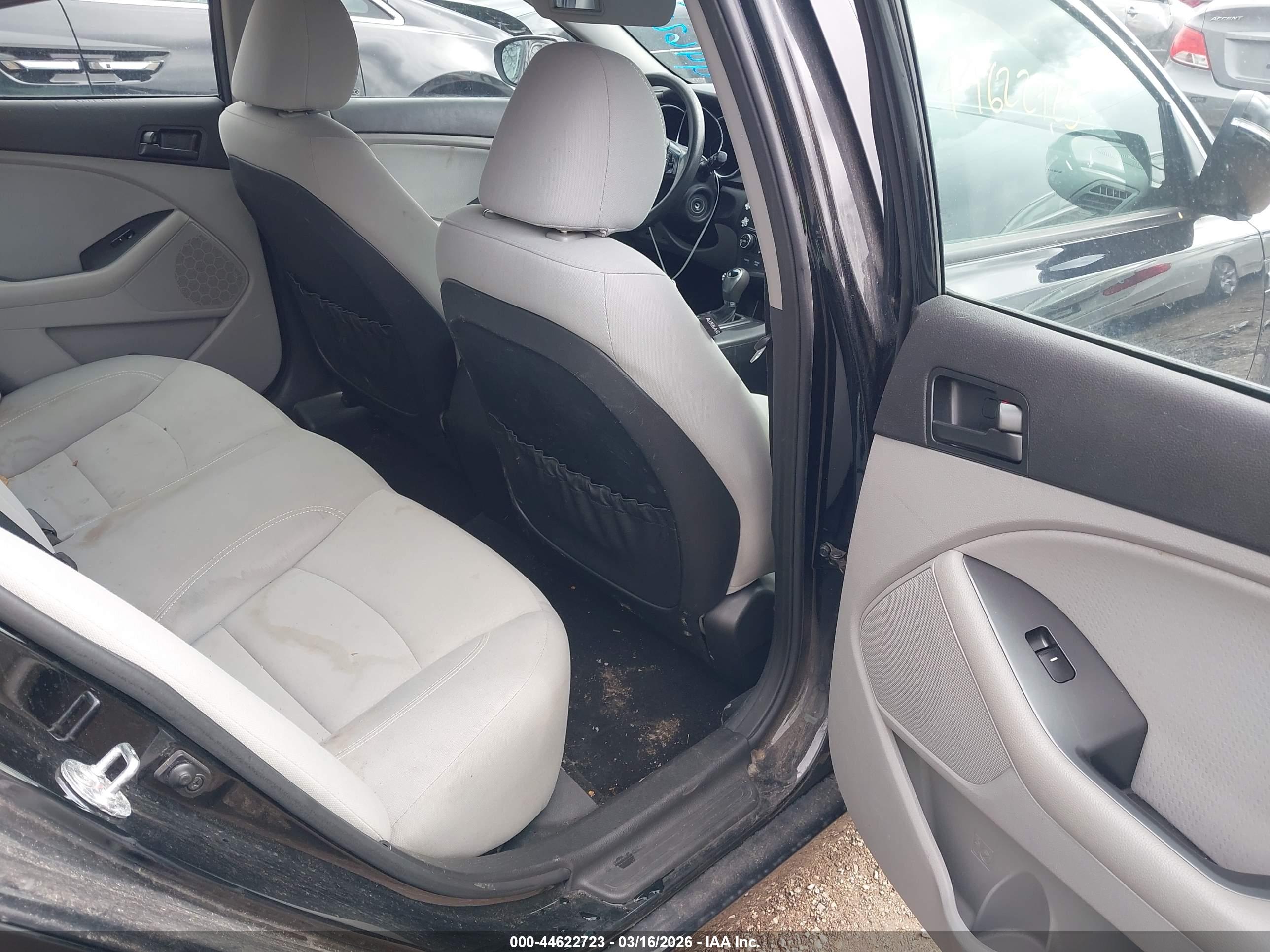 KIA OPTIMA image 8
