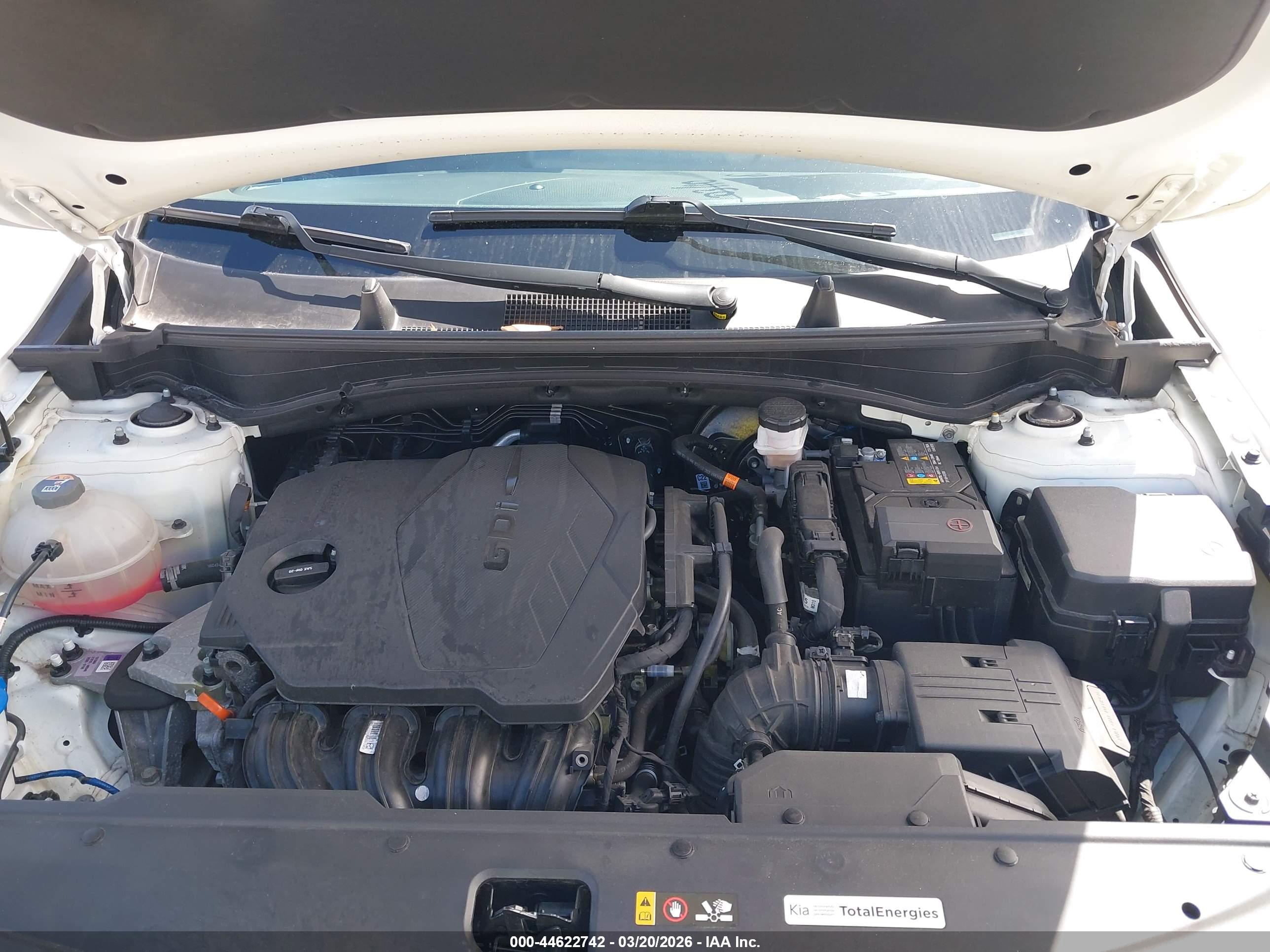 KIA SPORTAGE image 10