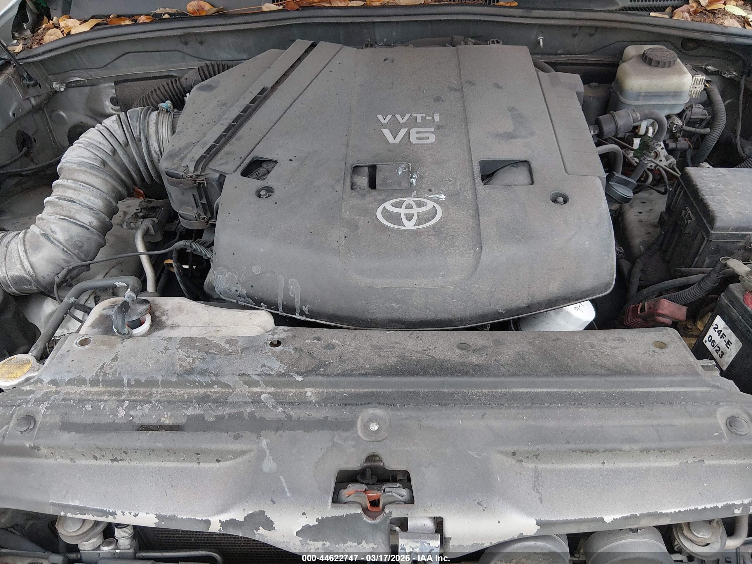TOYOTA 4RUNNER image 10