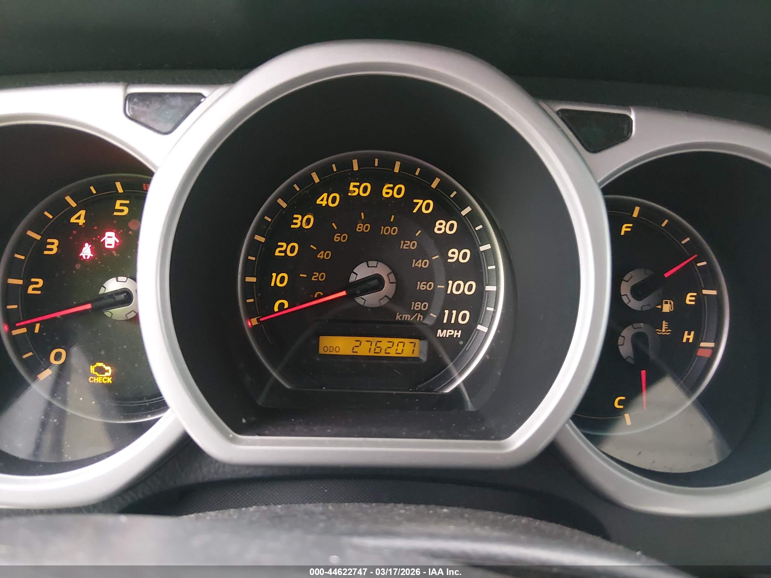 TOYOTA 4RUNNER image 7