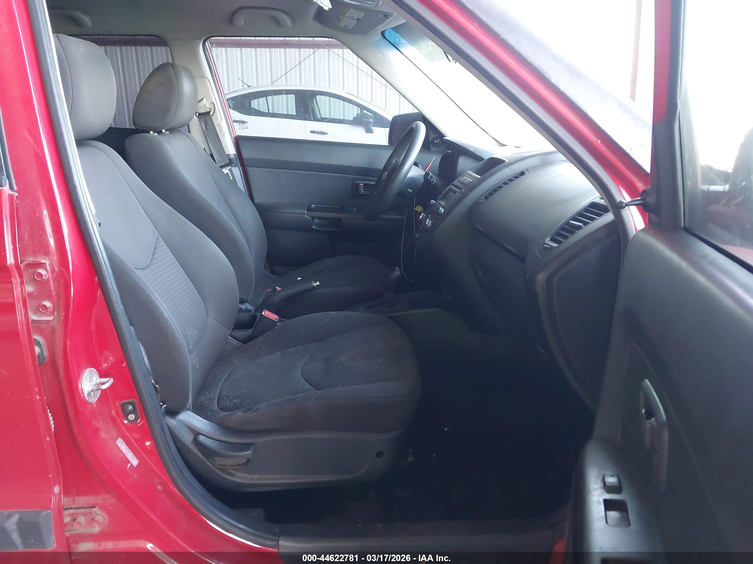 KIA SOUL image 5