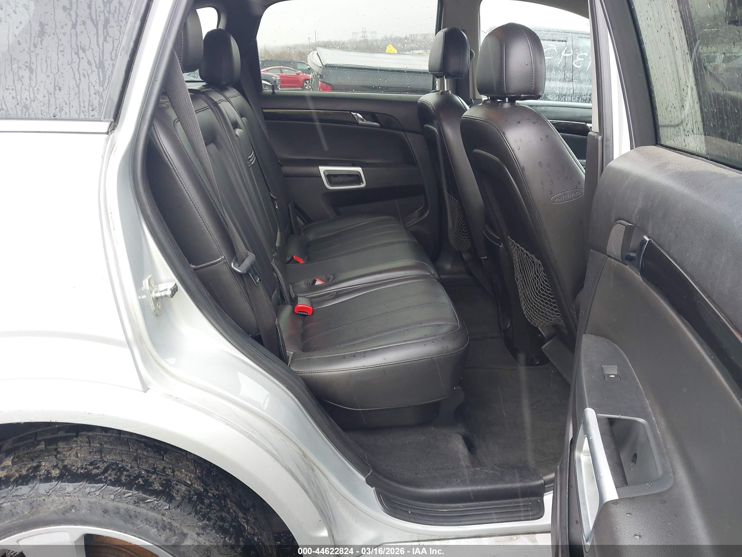 CHEVROLET CAPTIVA image 8