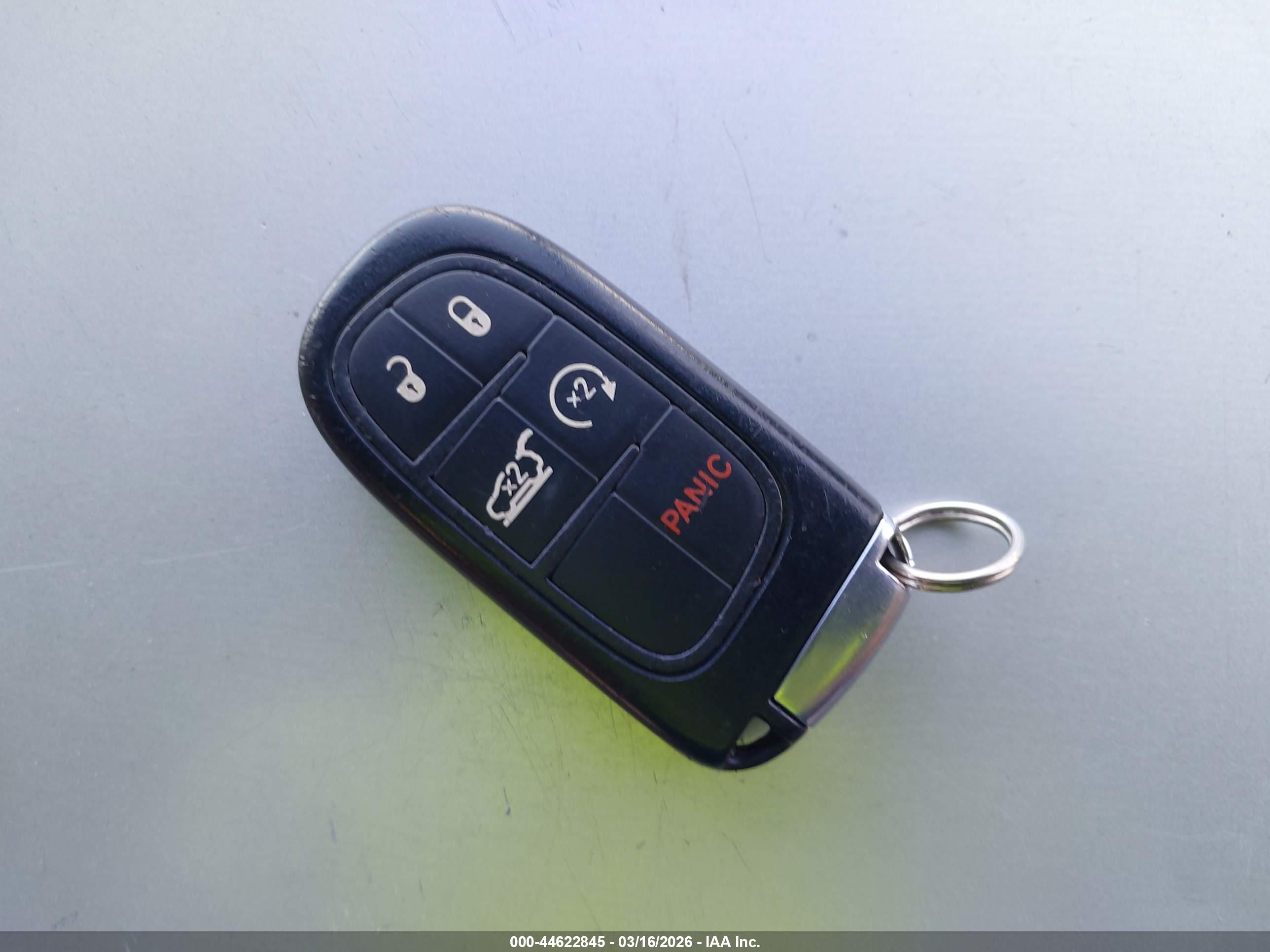 JEEP CHEROKEE image 11