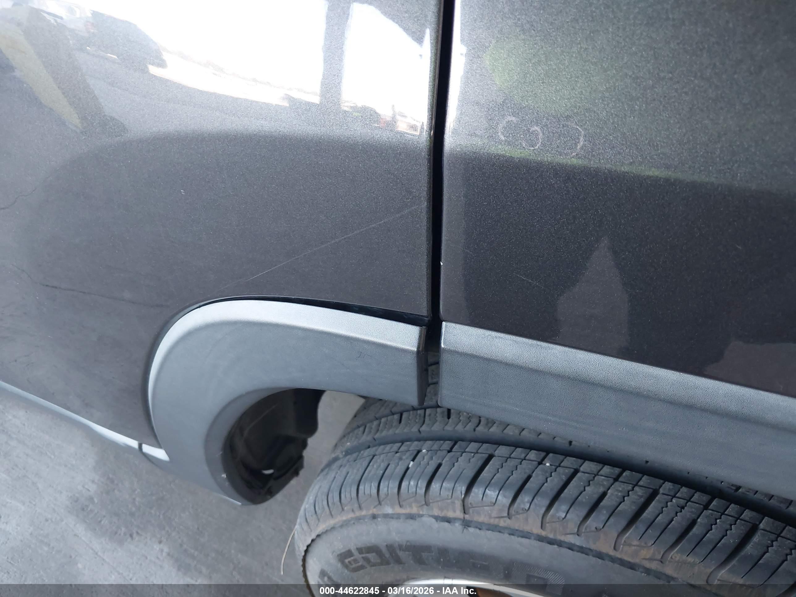 JEEP CHEROKEE image 6