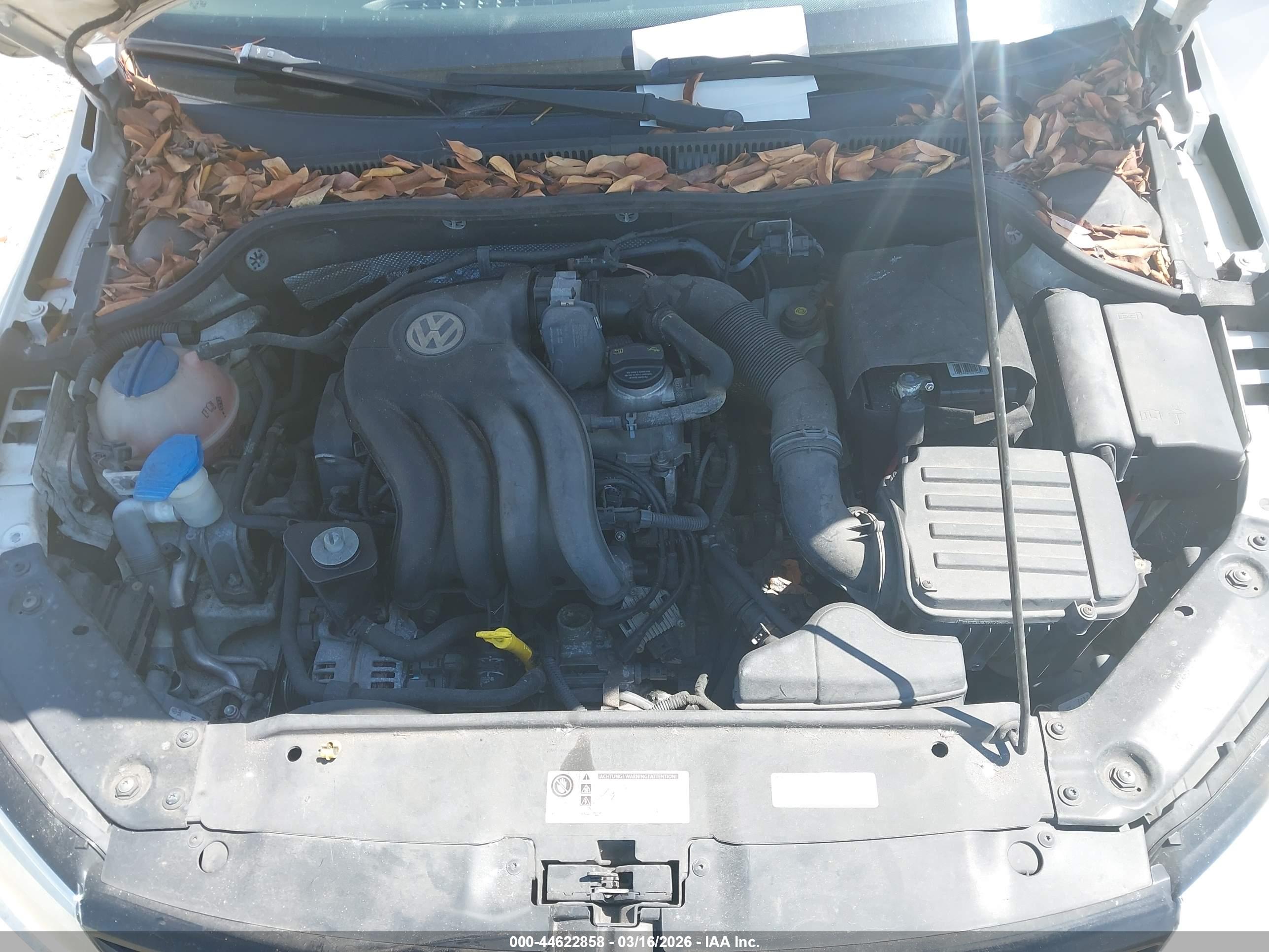 VOLKSWAGEN JETTA image 10