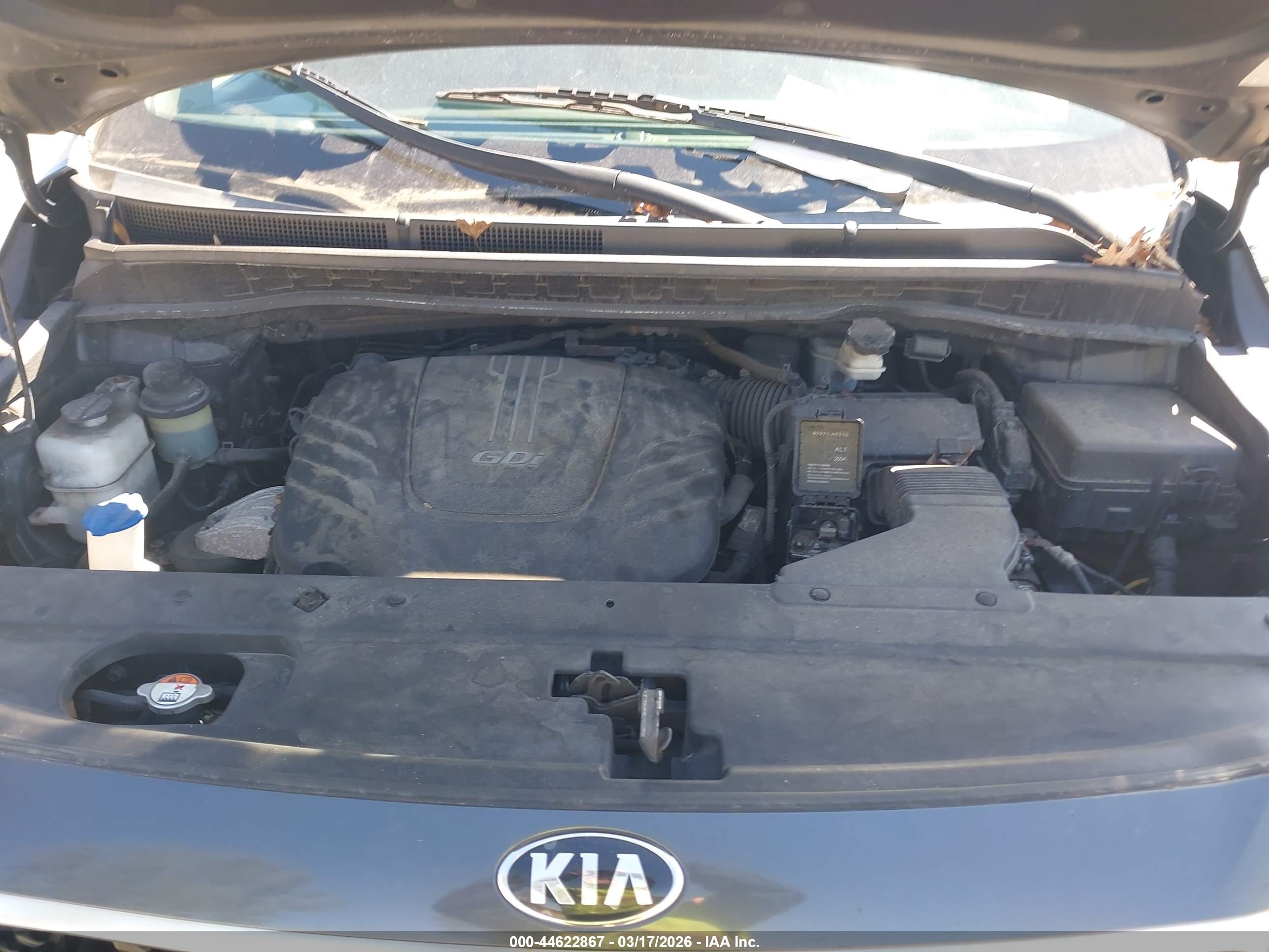 KIA SEDONA image 10
