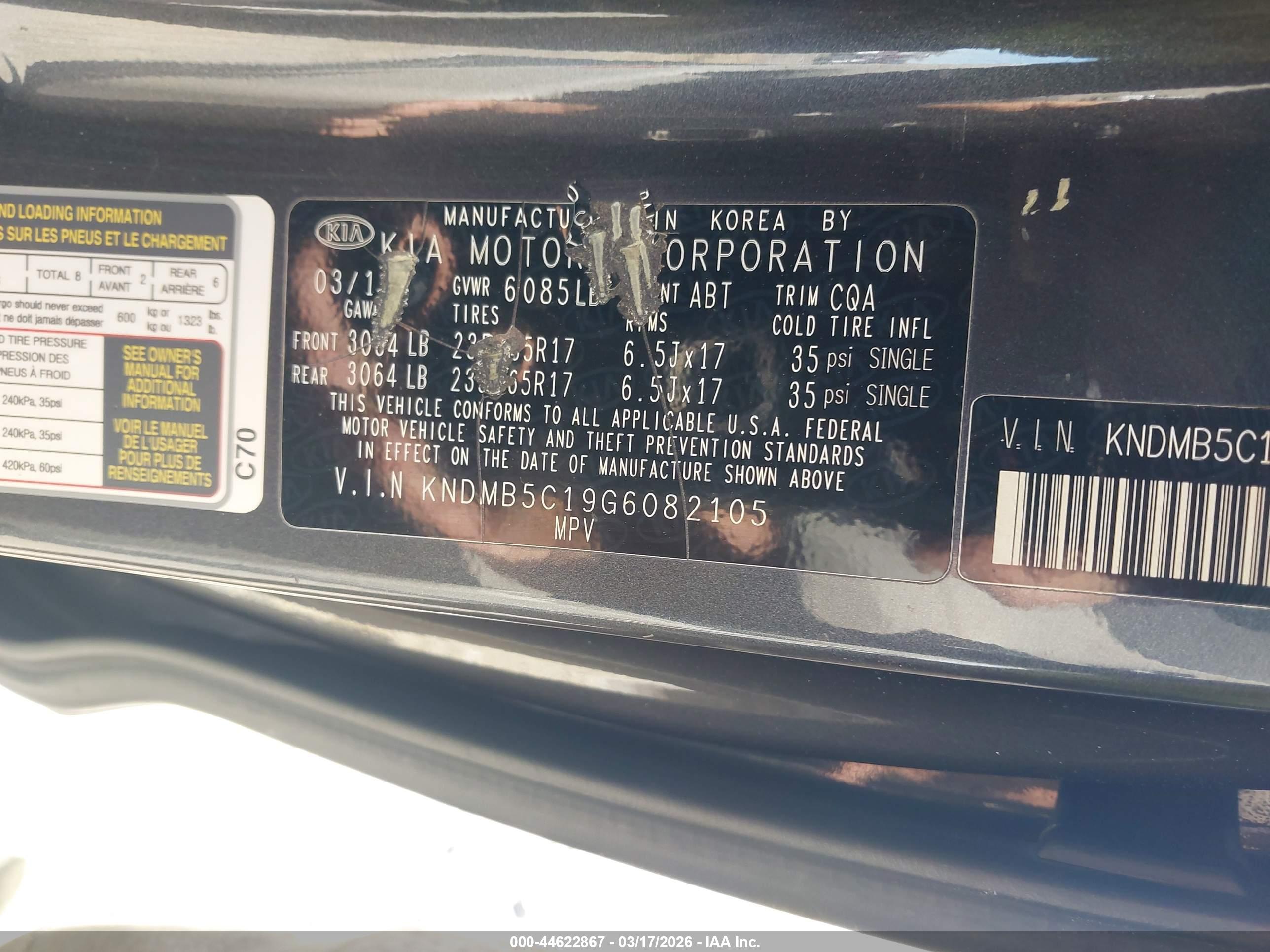 KIA SEDONA image 9