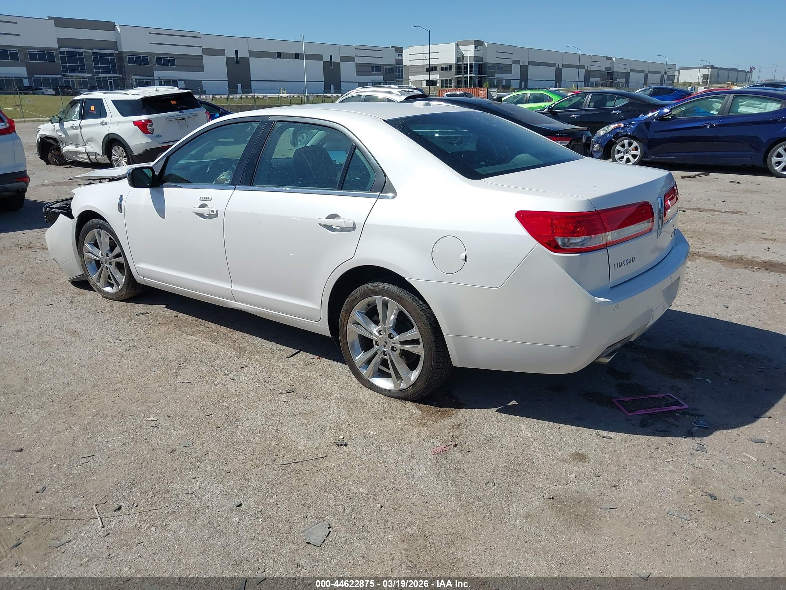 LINCOLN MKZ image 3