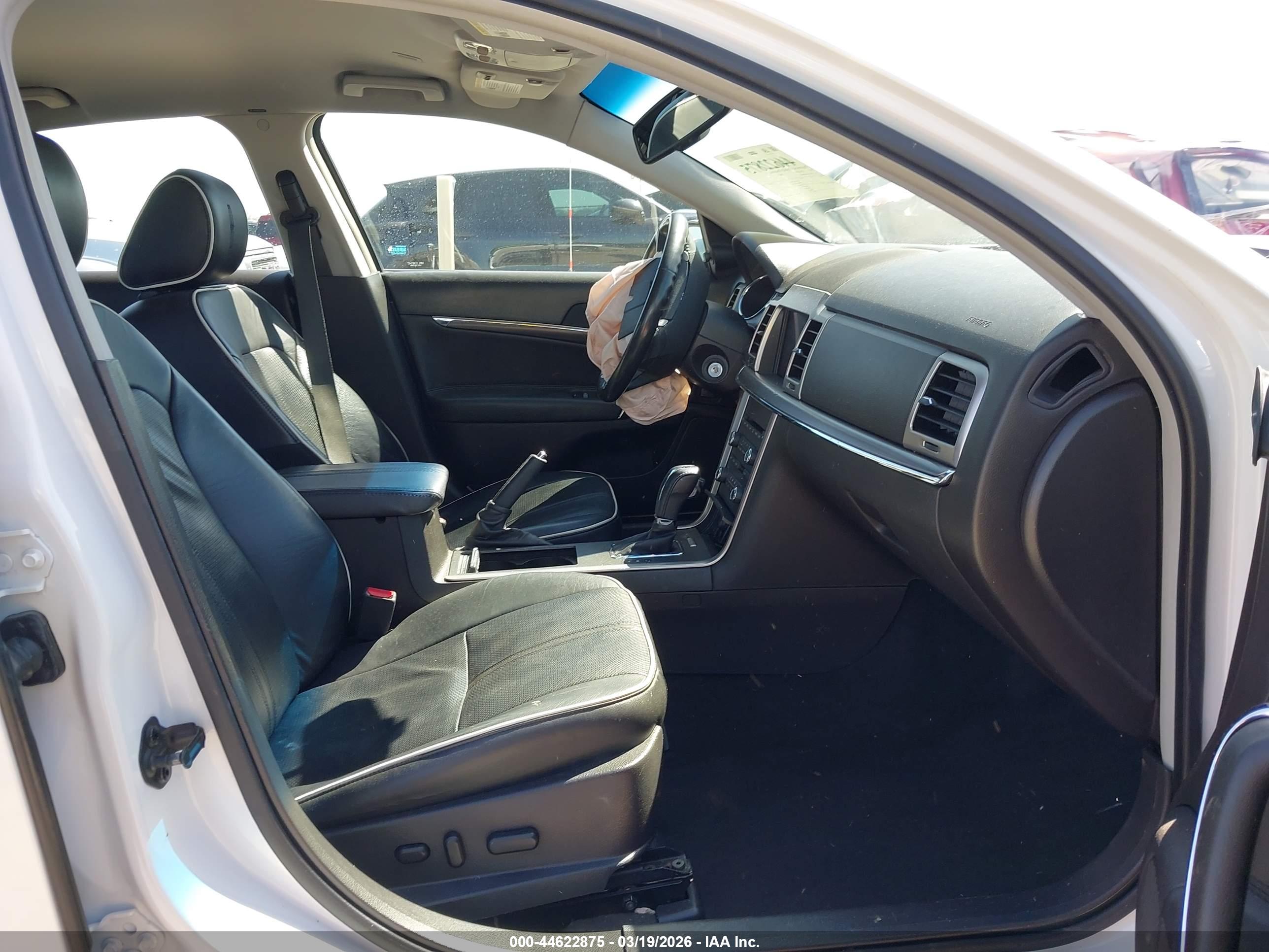LINCOLN MKZ image 5