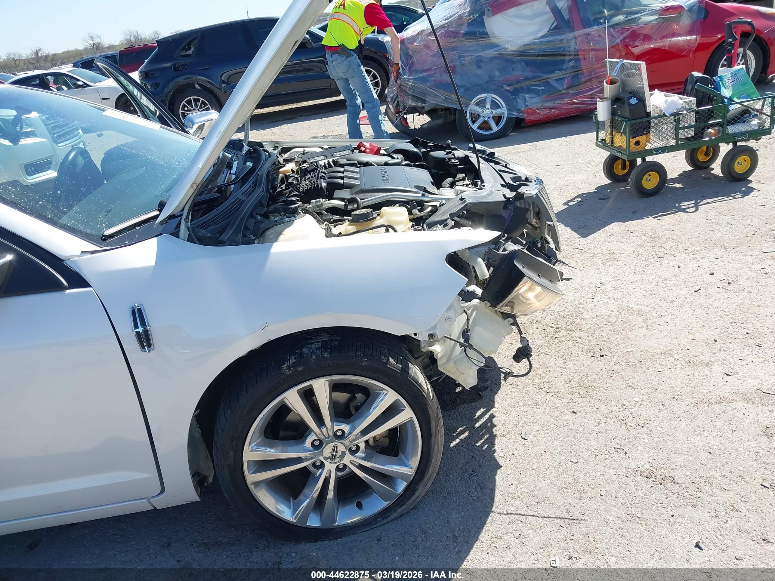 LINCOLN MKZ image 6