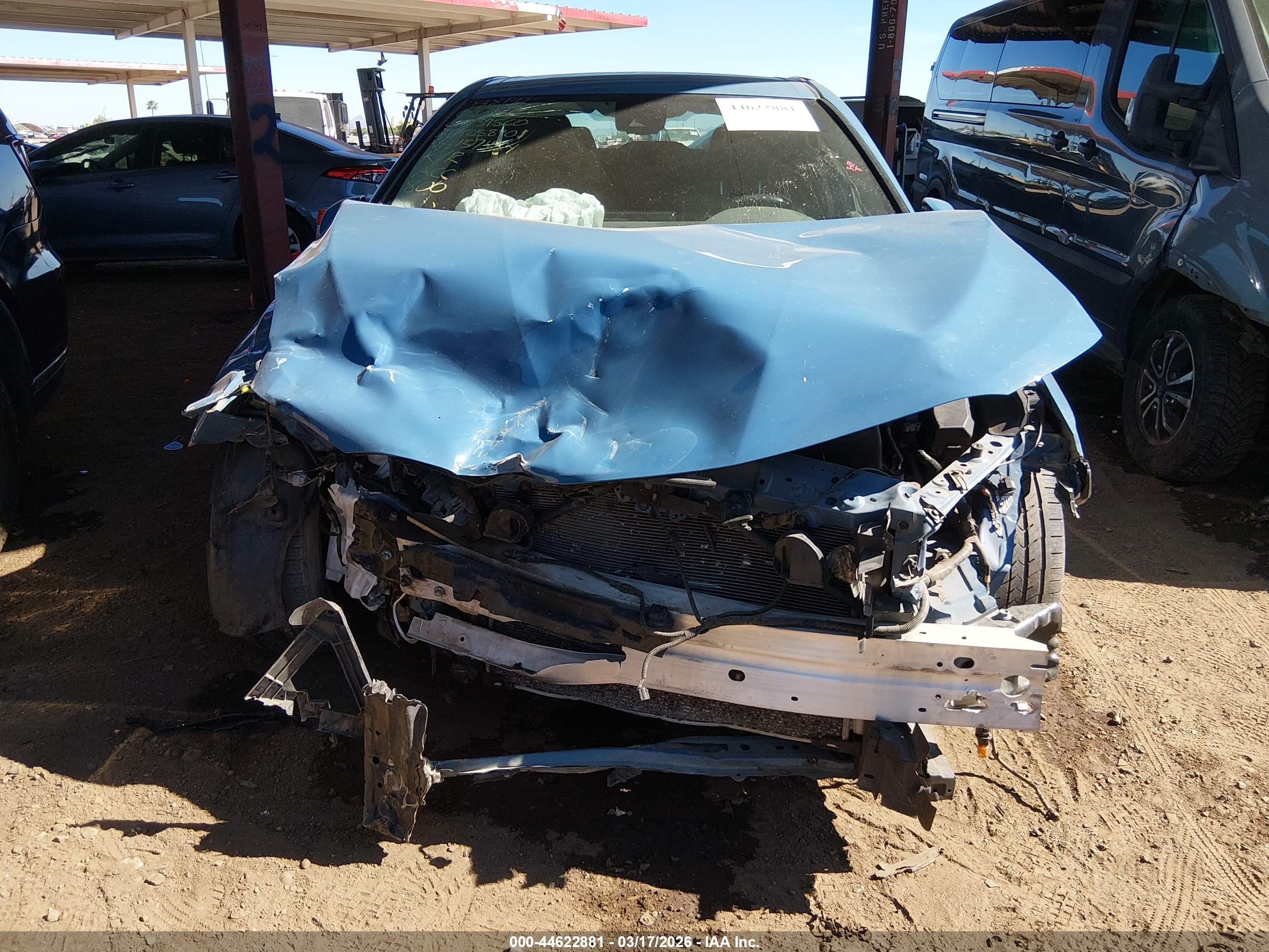 TOYOTA CAMRY image 6