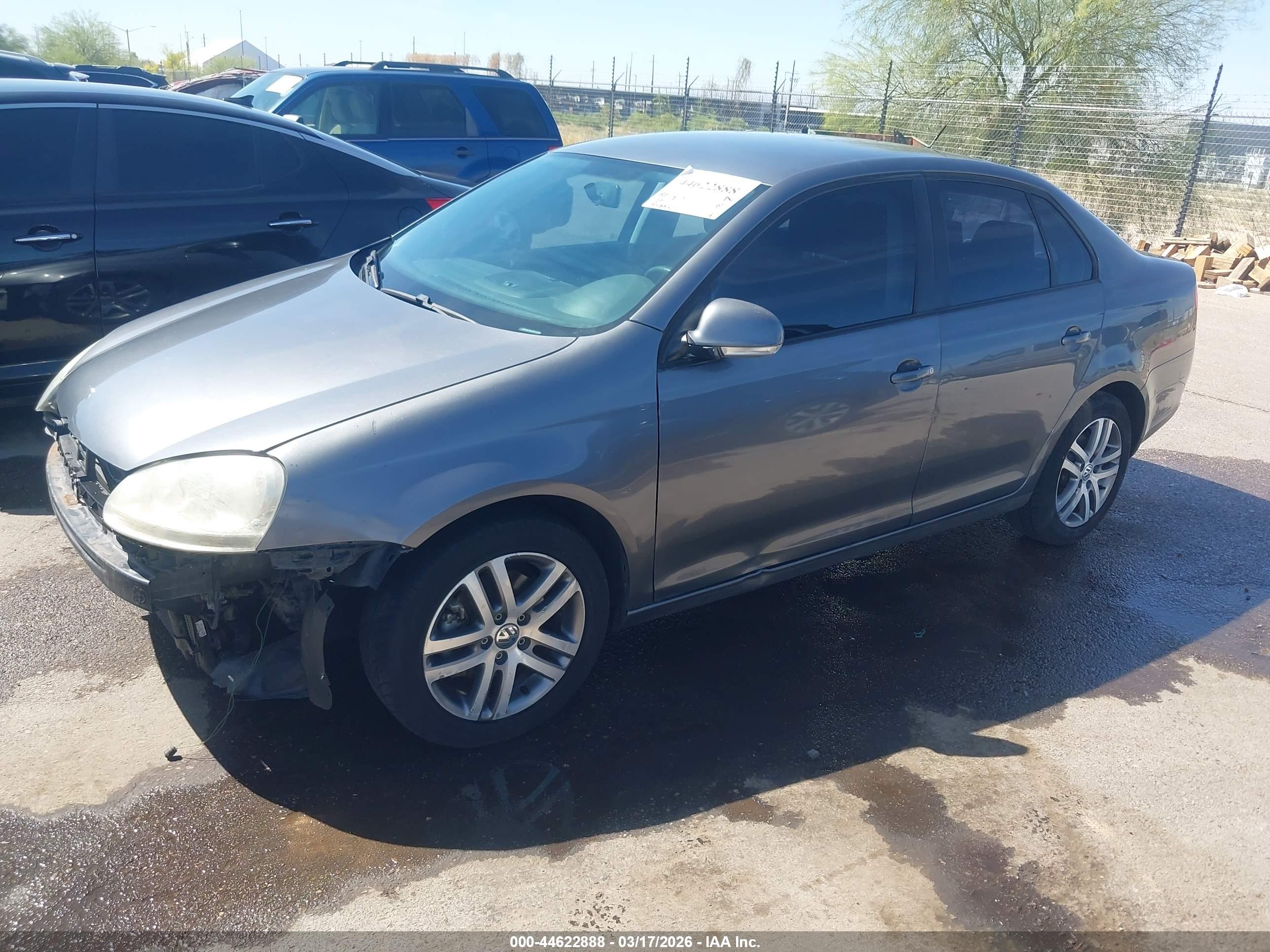 VOLKSWAGEN JETTA image 2