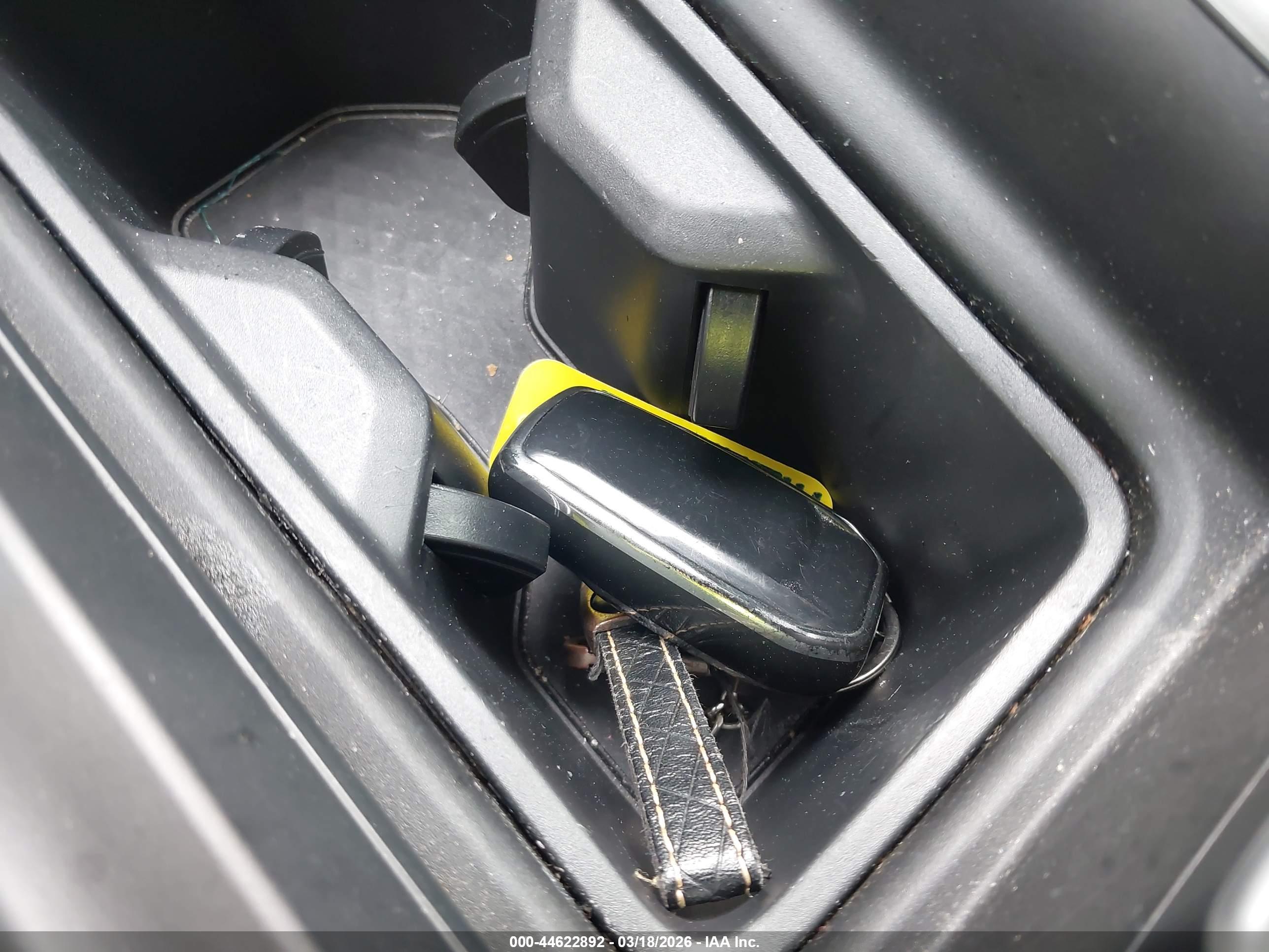 TOYOTA GRAND image 11