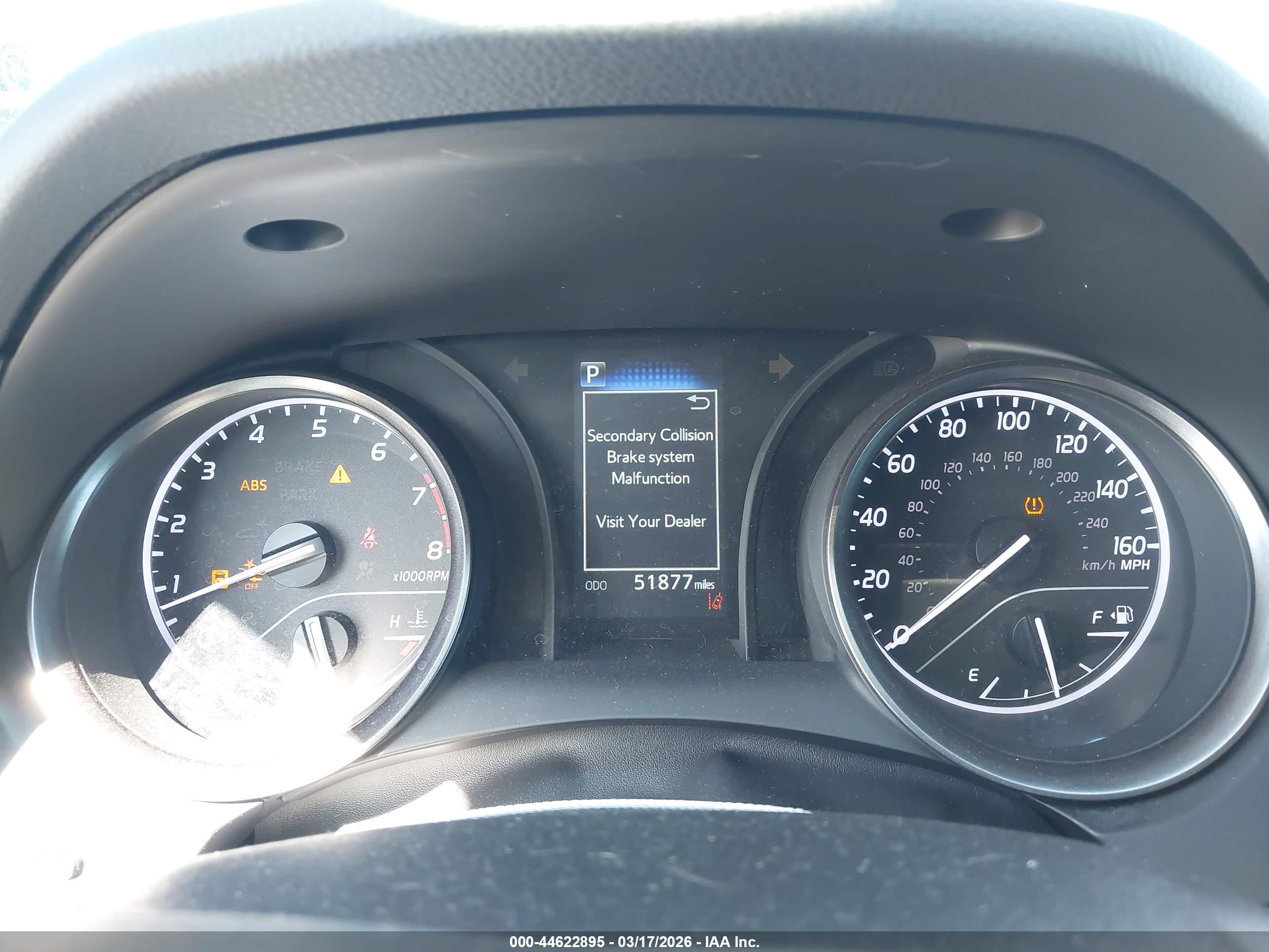 TOYOTA CAMRY image 7