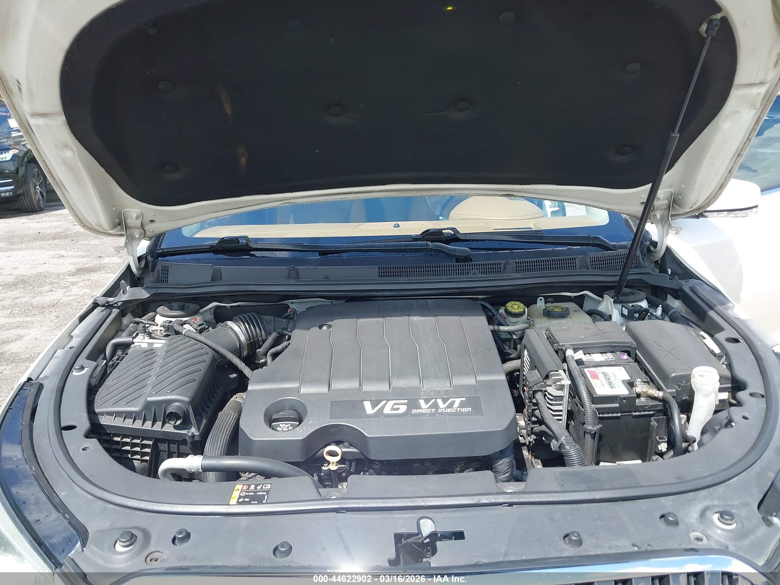 BUICK LACROSSE image 10