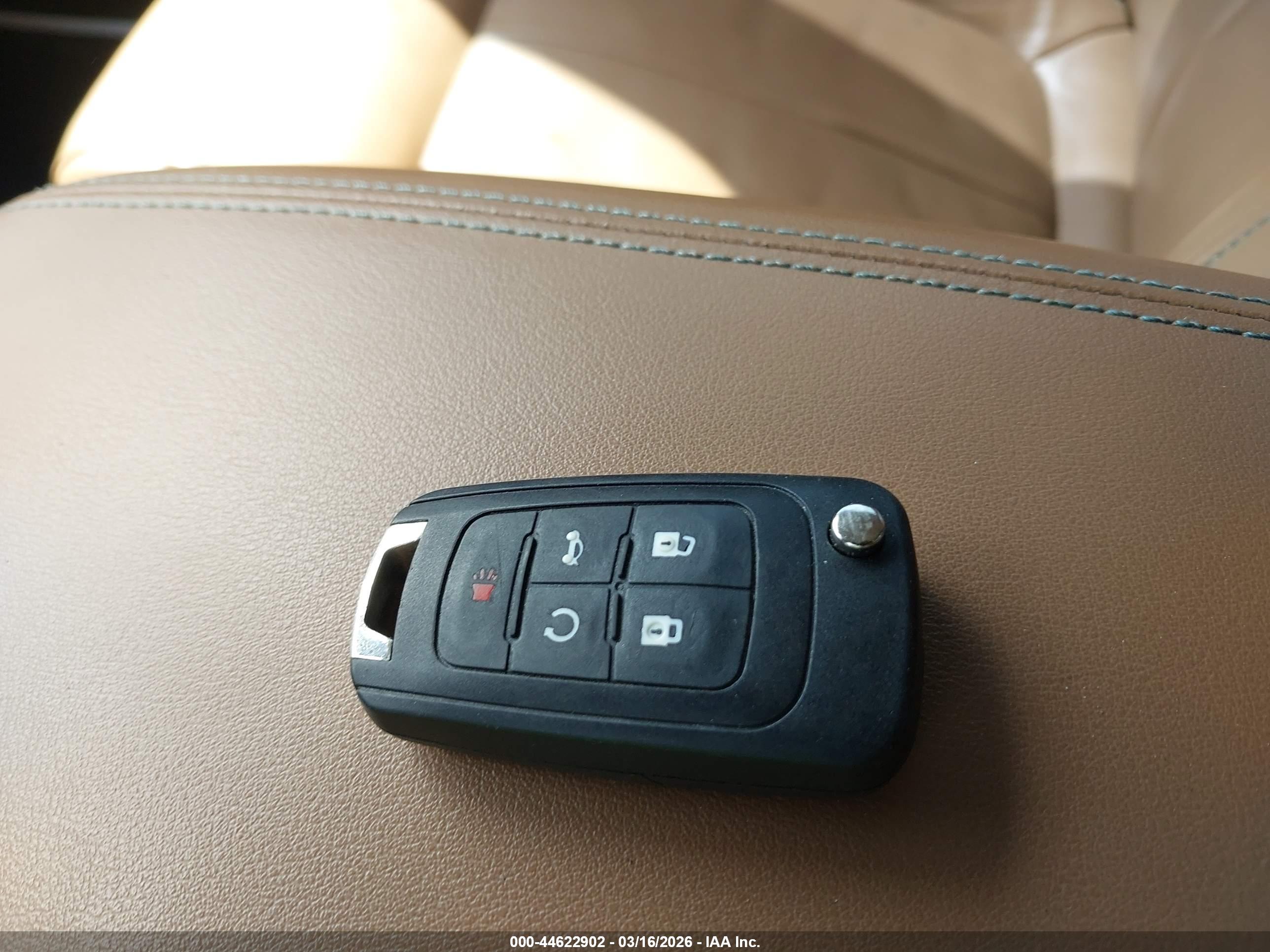 BUICK LACROSSE image 11