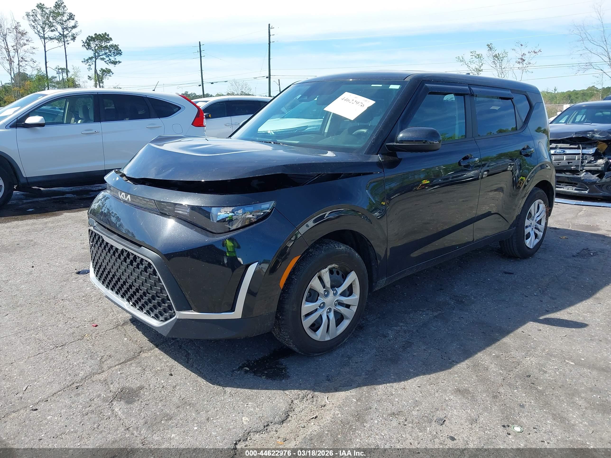 KIA SOUL image 2