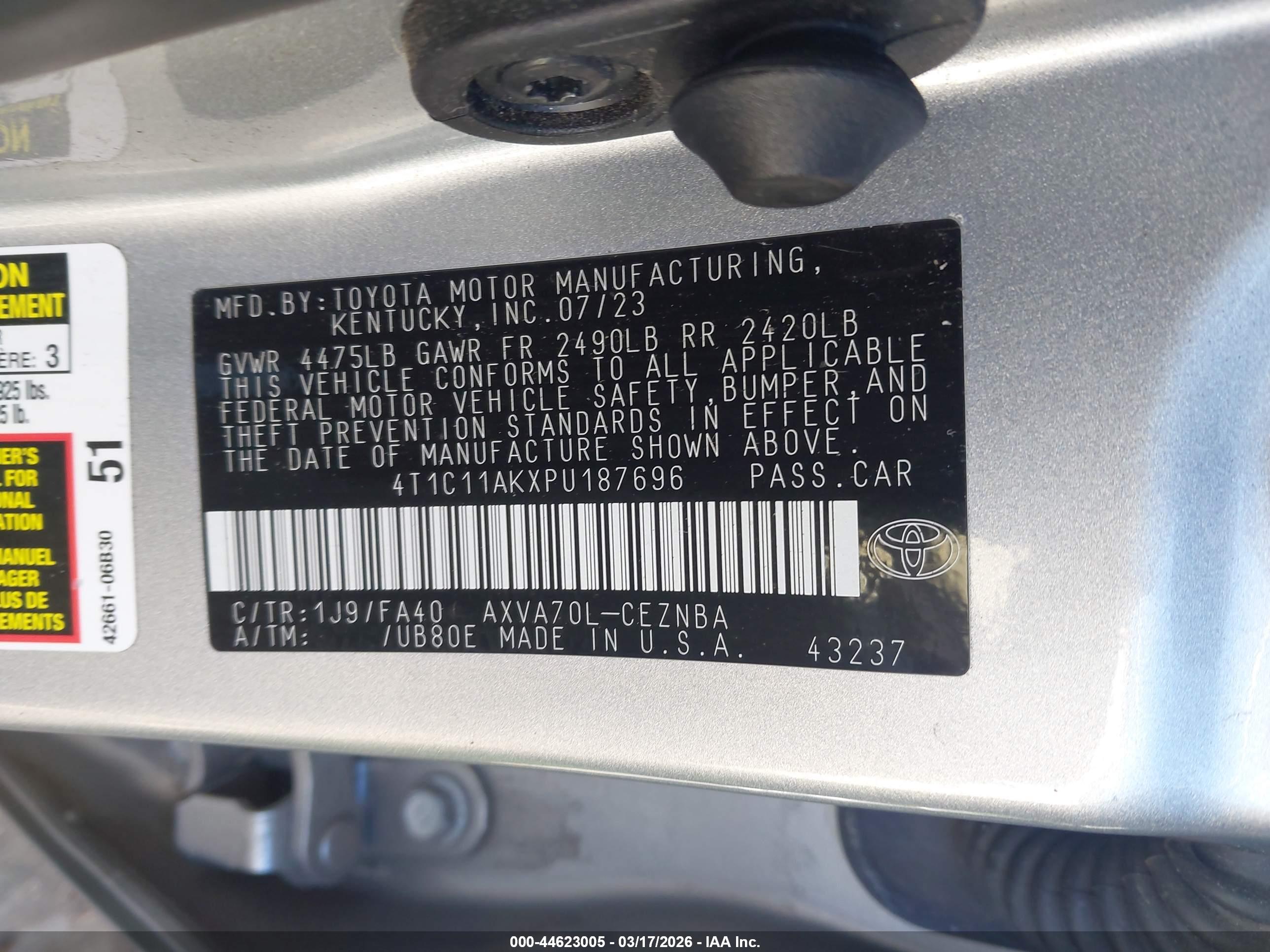 TOYOTA CAMRY image 9