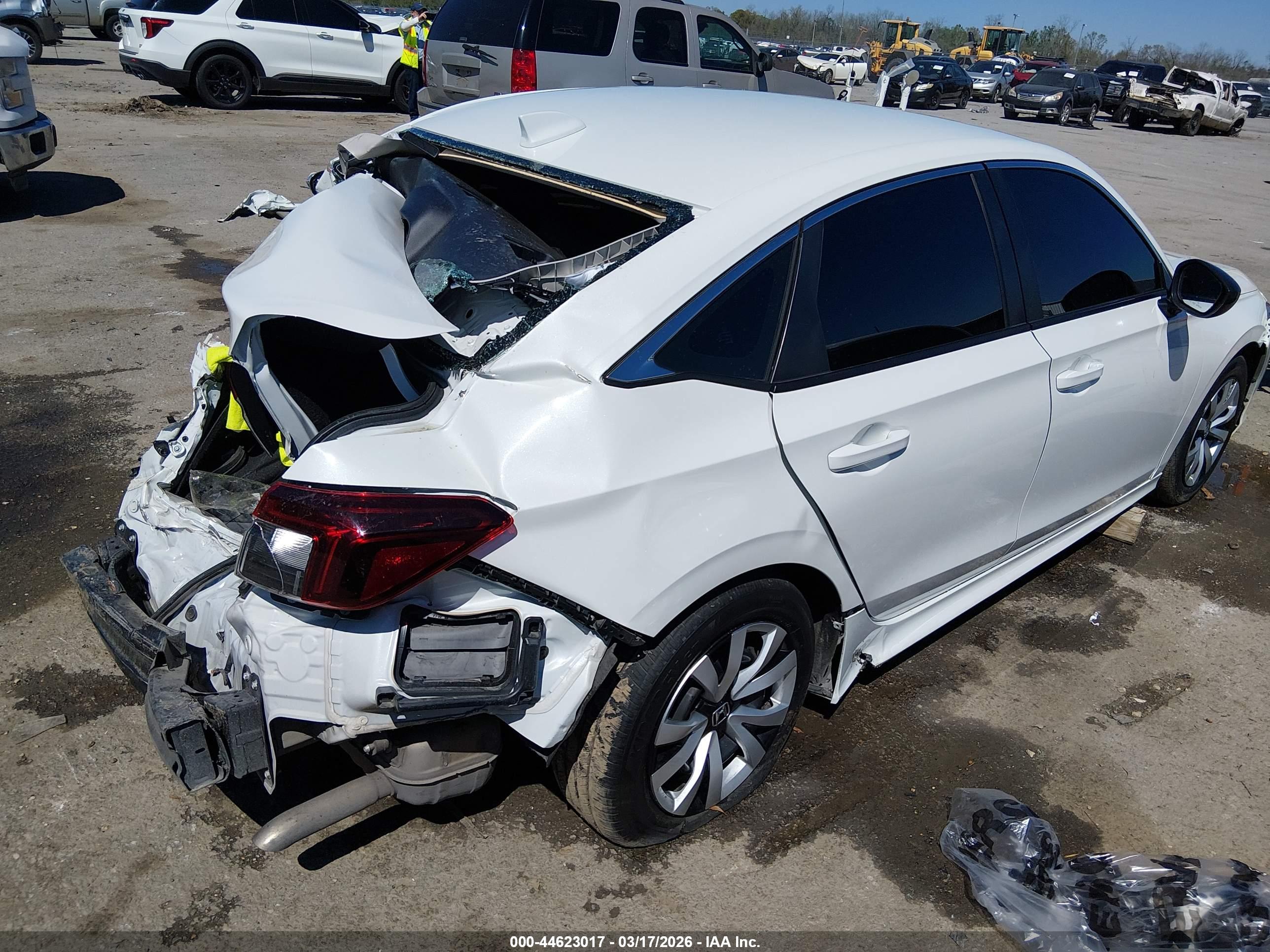 HONDA CIVIC image 4