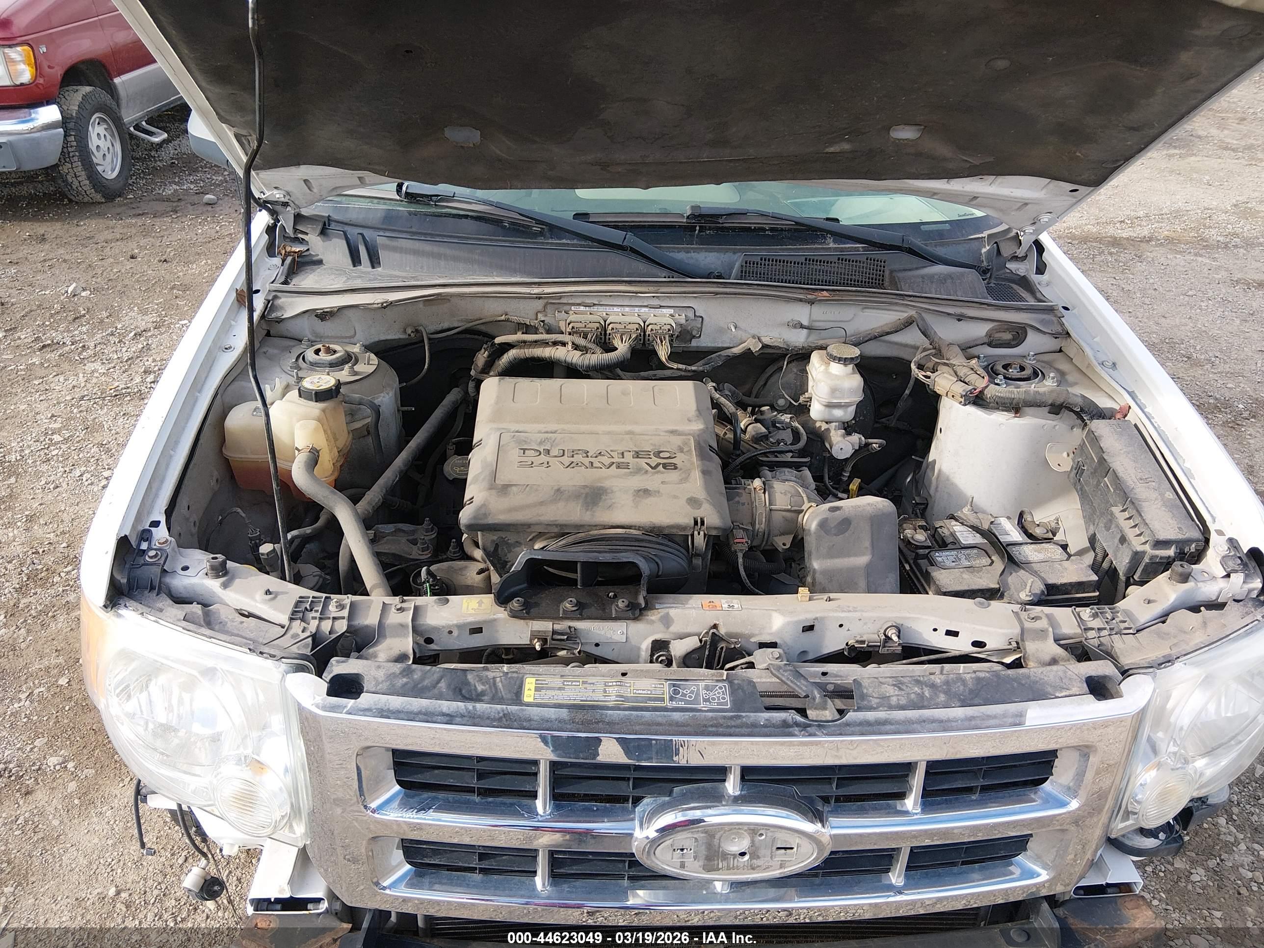 FORD ESCAPE image 10