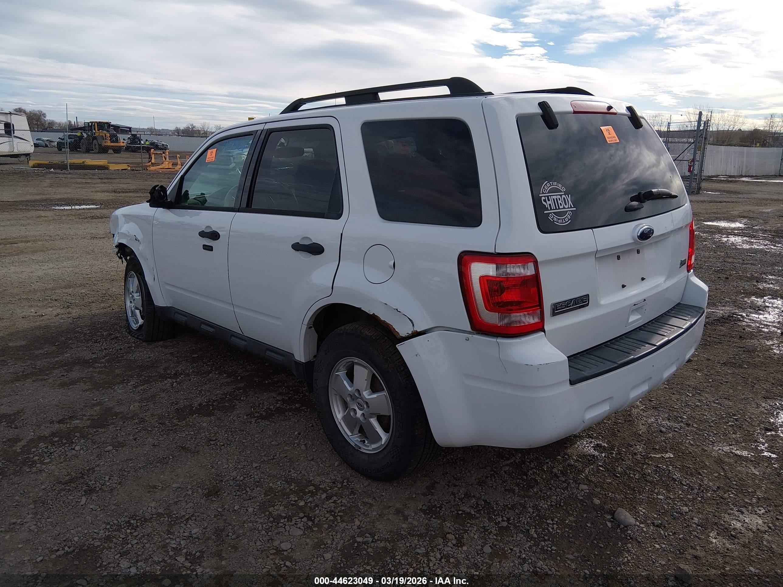 FORD ESCAPE image 3