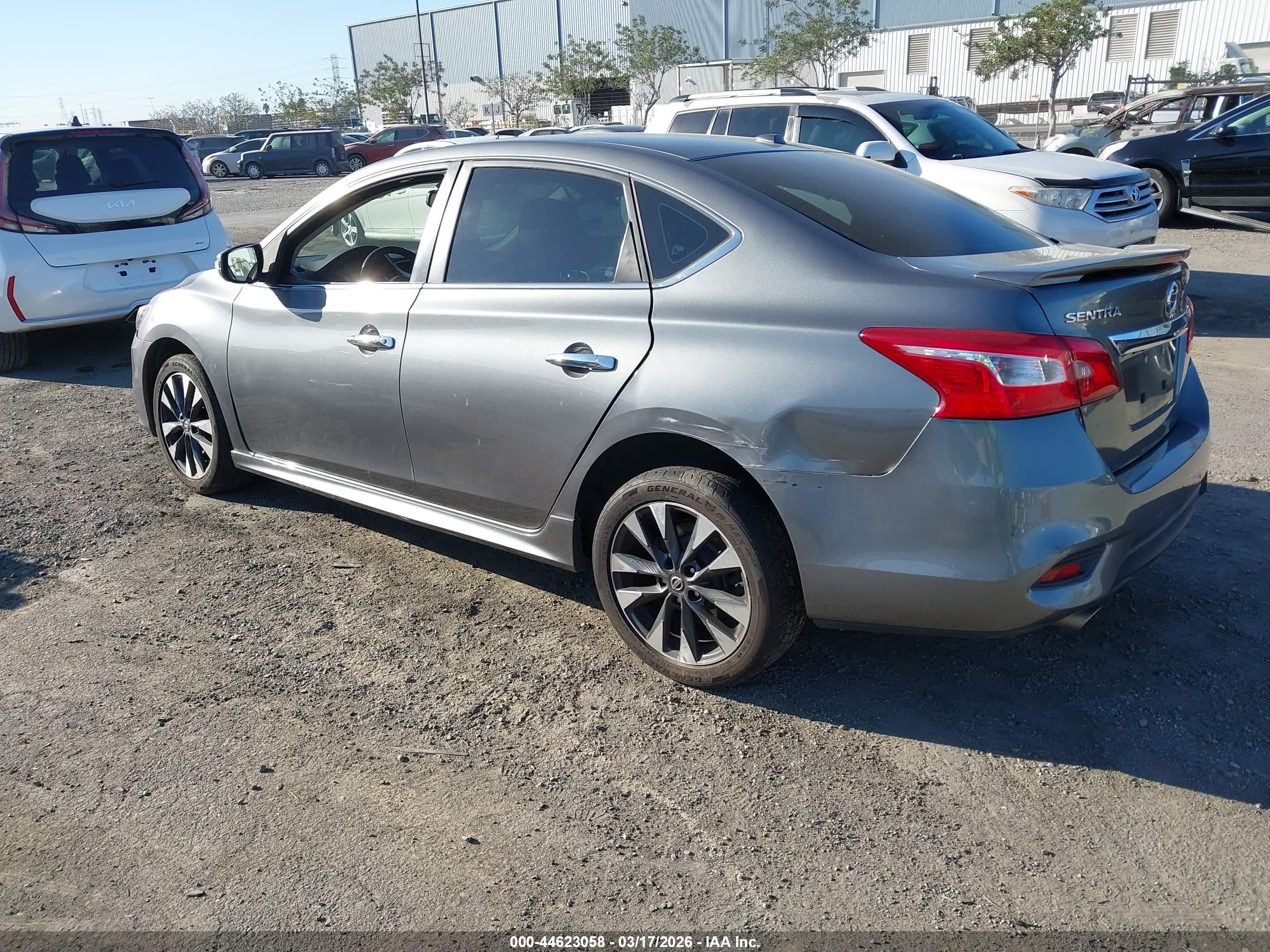 NISSAN SENTRA image 3